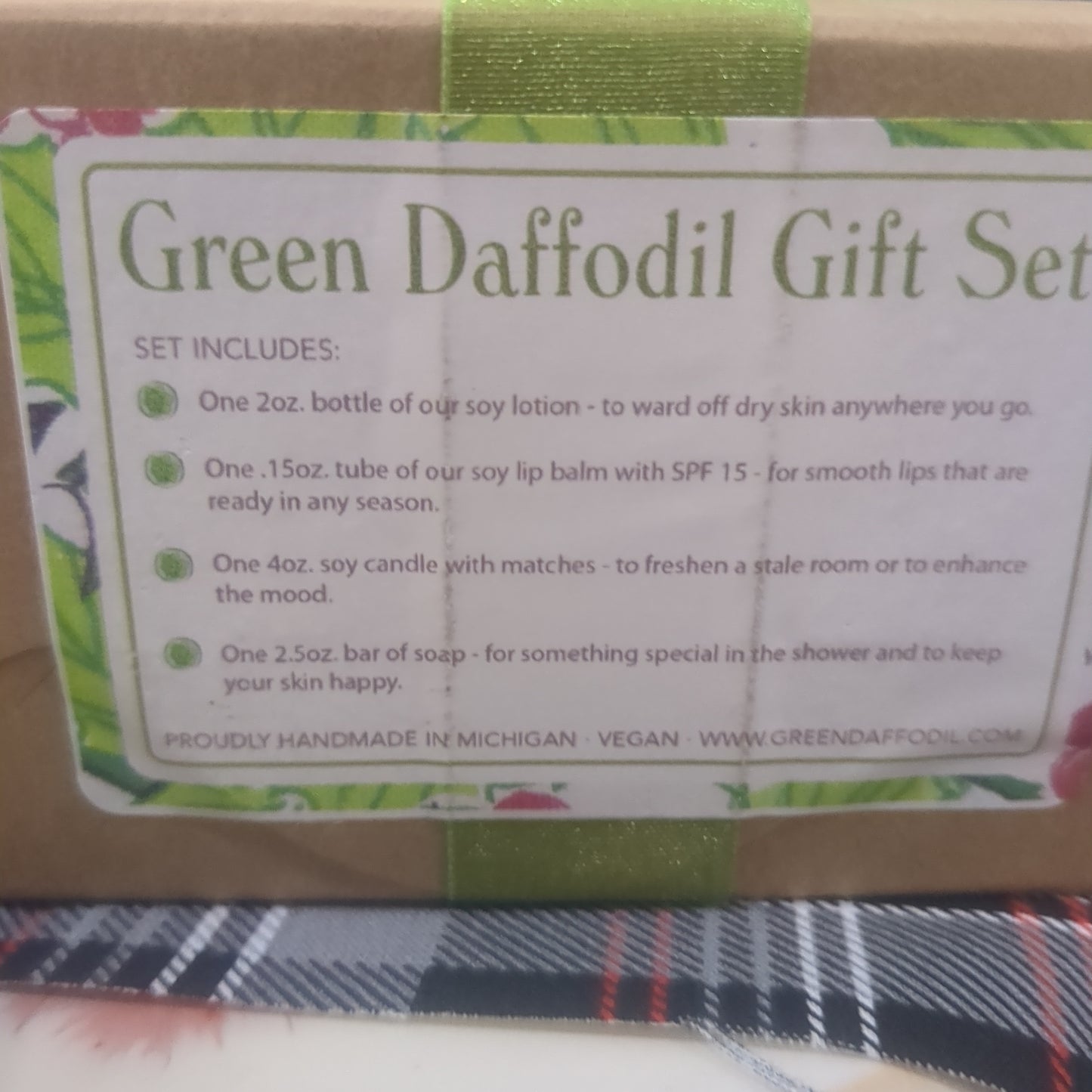 Scented Holiday Tree Boxed Gift Set - Christmas Pine