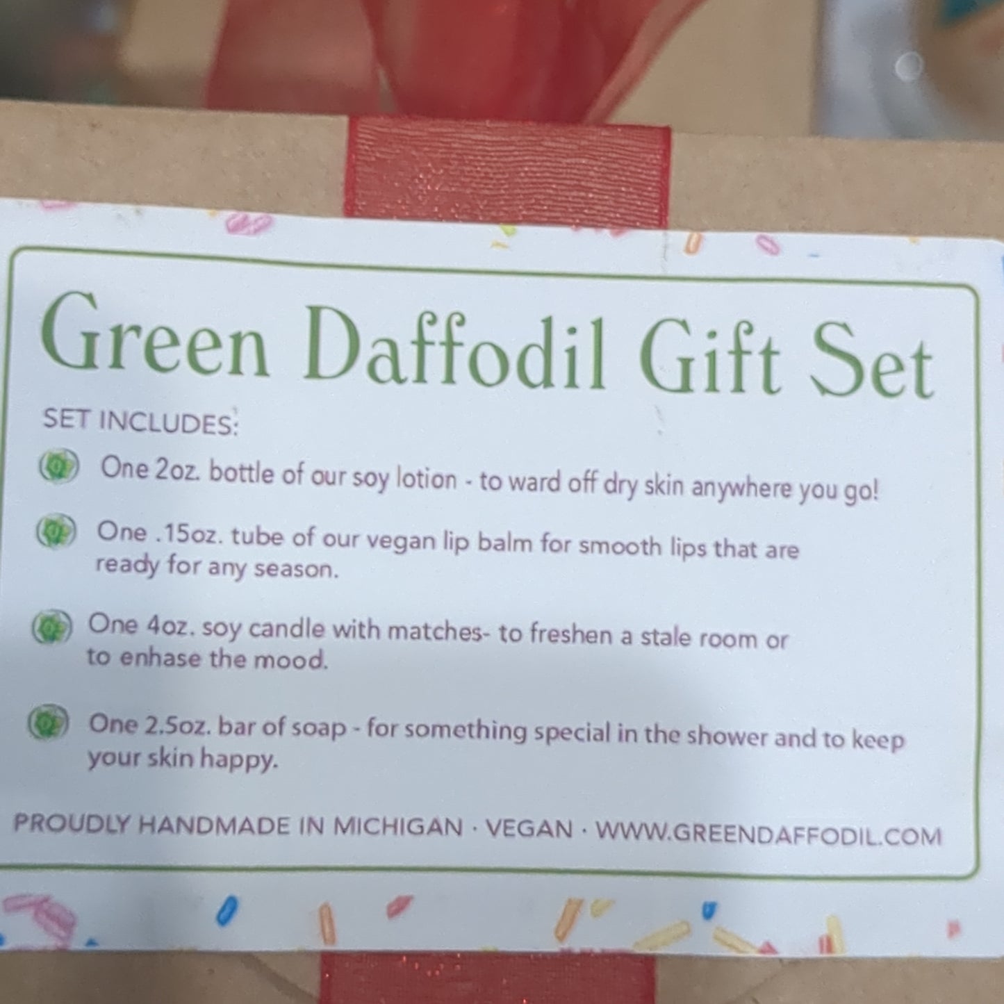 Scented Birthday Cake Boxed Gift Set - Vanilla Cake Happy Birthday!