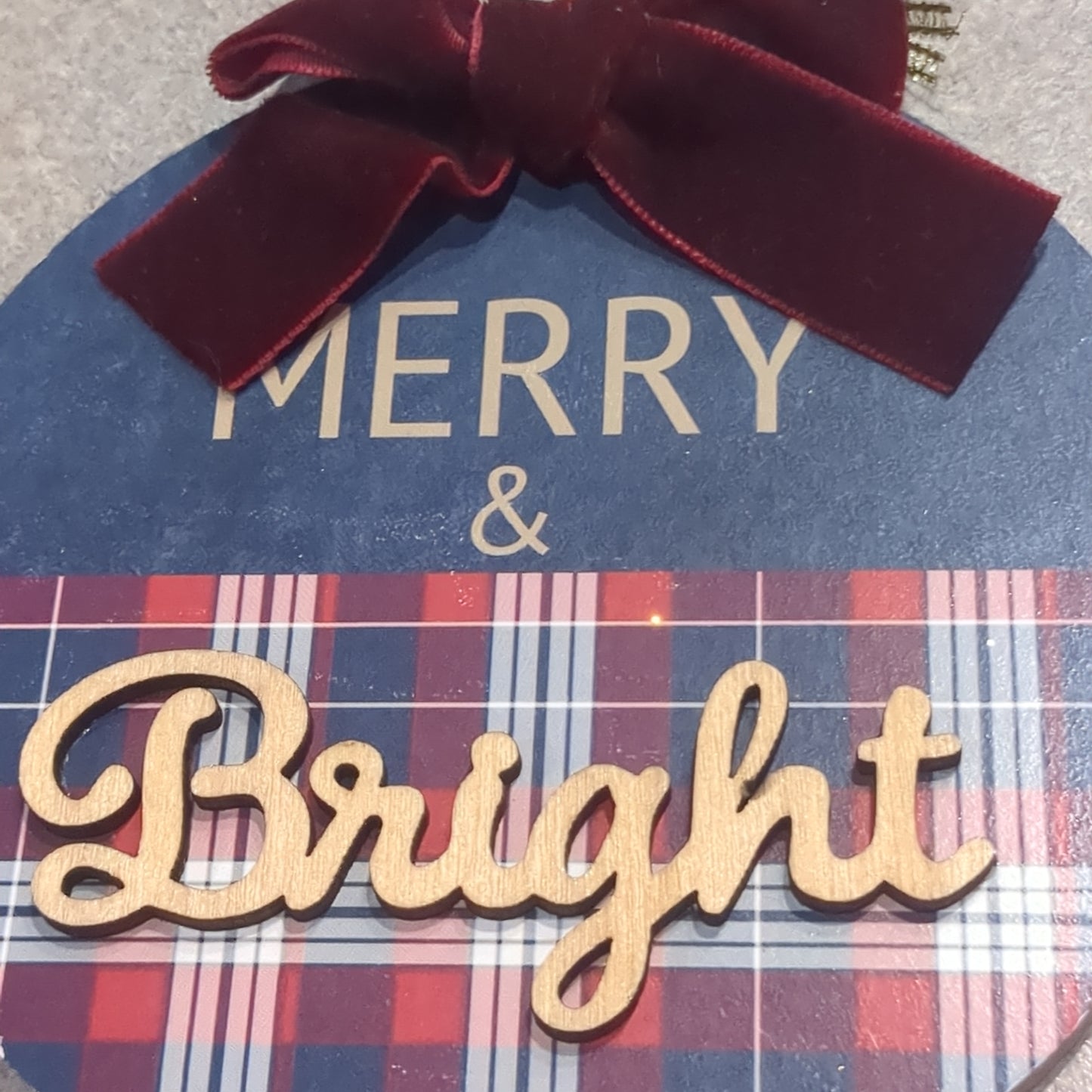 MDF ball ornament Merry & Bright
