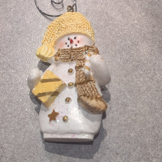 Oy3 Polycrylic snowman ornament with candy cane and gift yellow