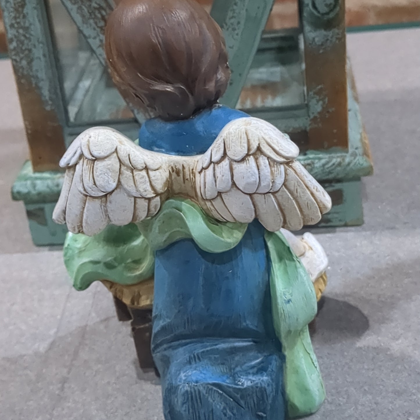Angel with infant Jesus