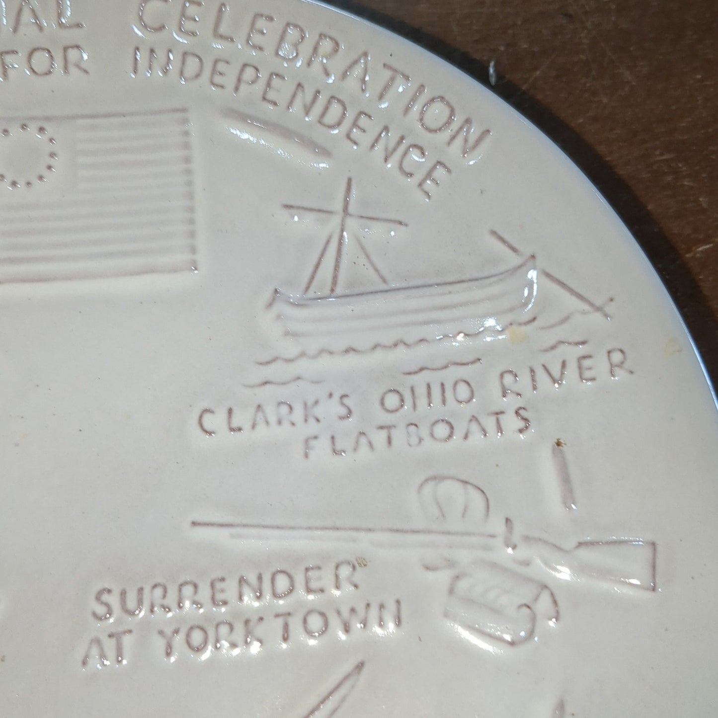 Frankoma 1975 bi-centennial plate
