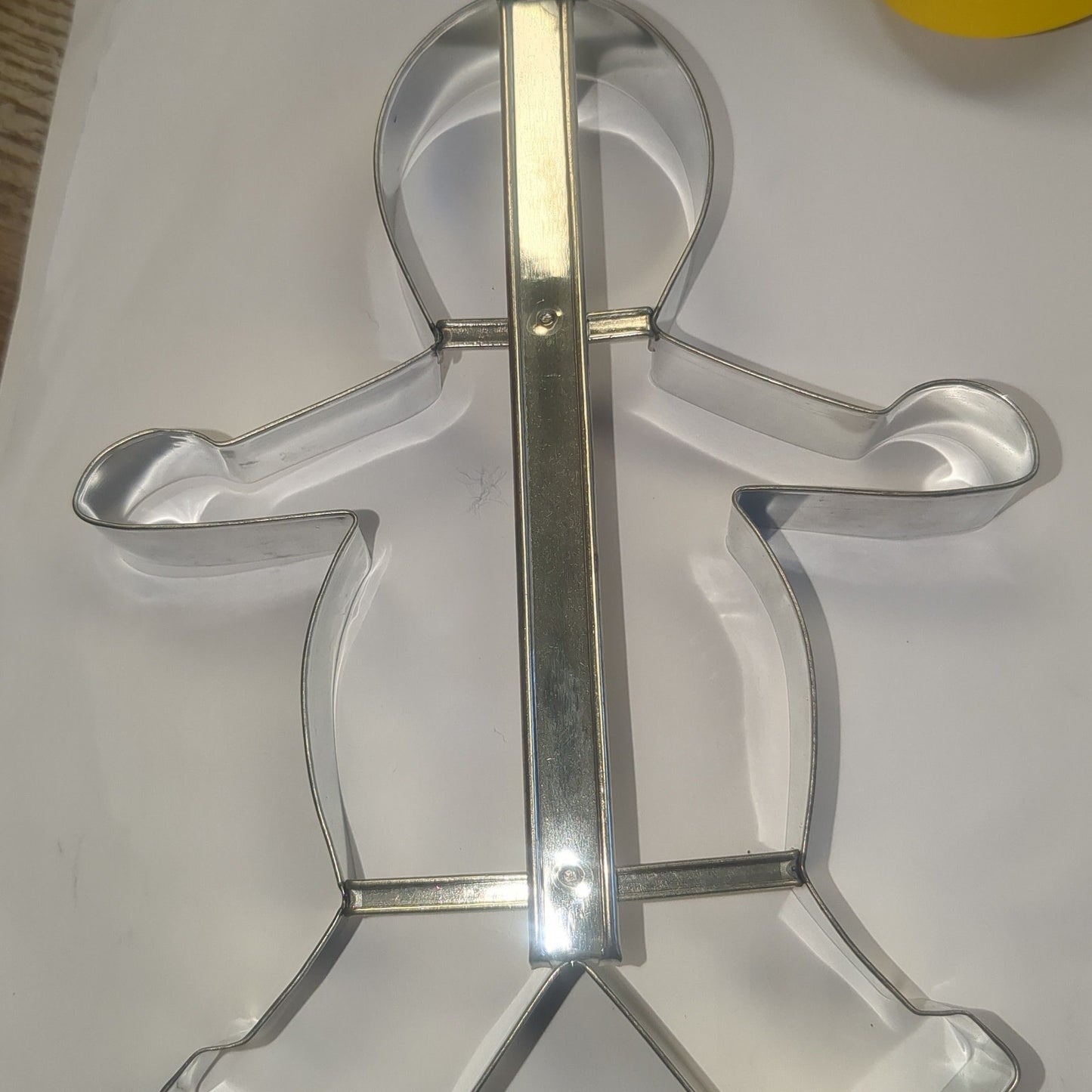 Giant gingerbread cookie cutter CG8