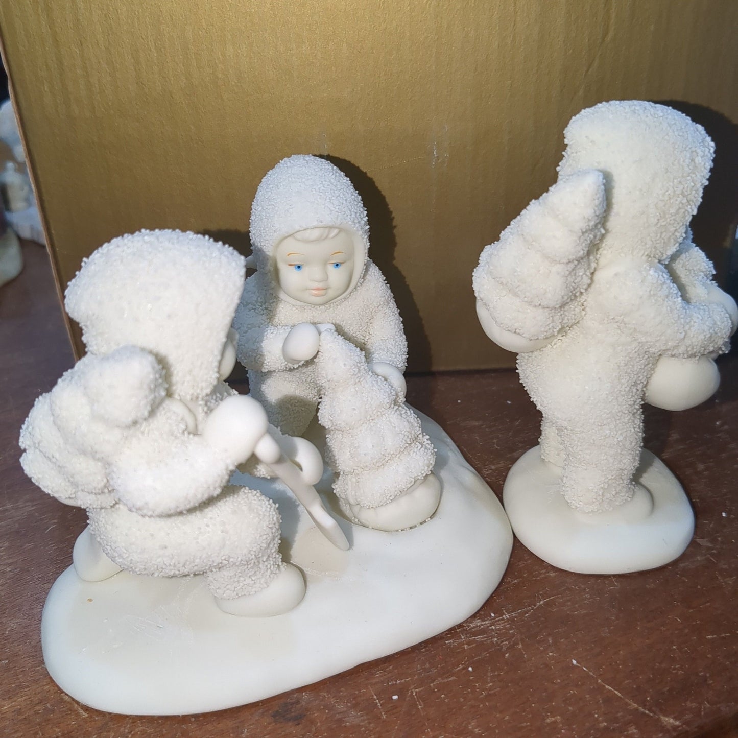 Department 56 Snowbabies “We’ll Plant The Starry Pines” Figurine