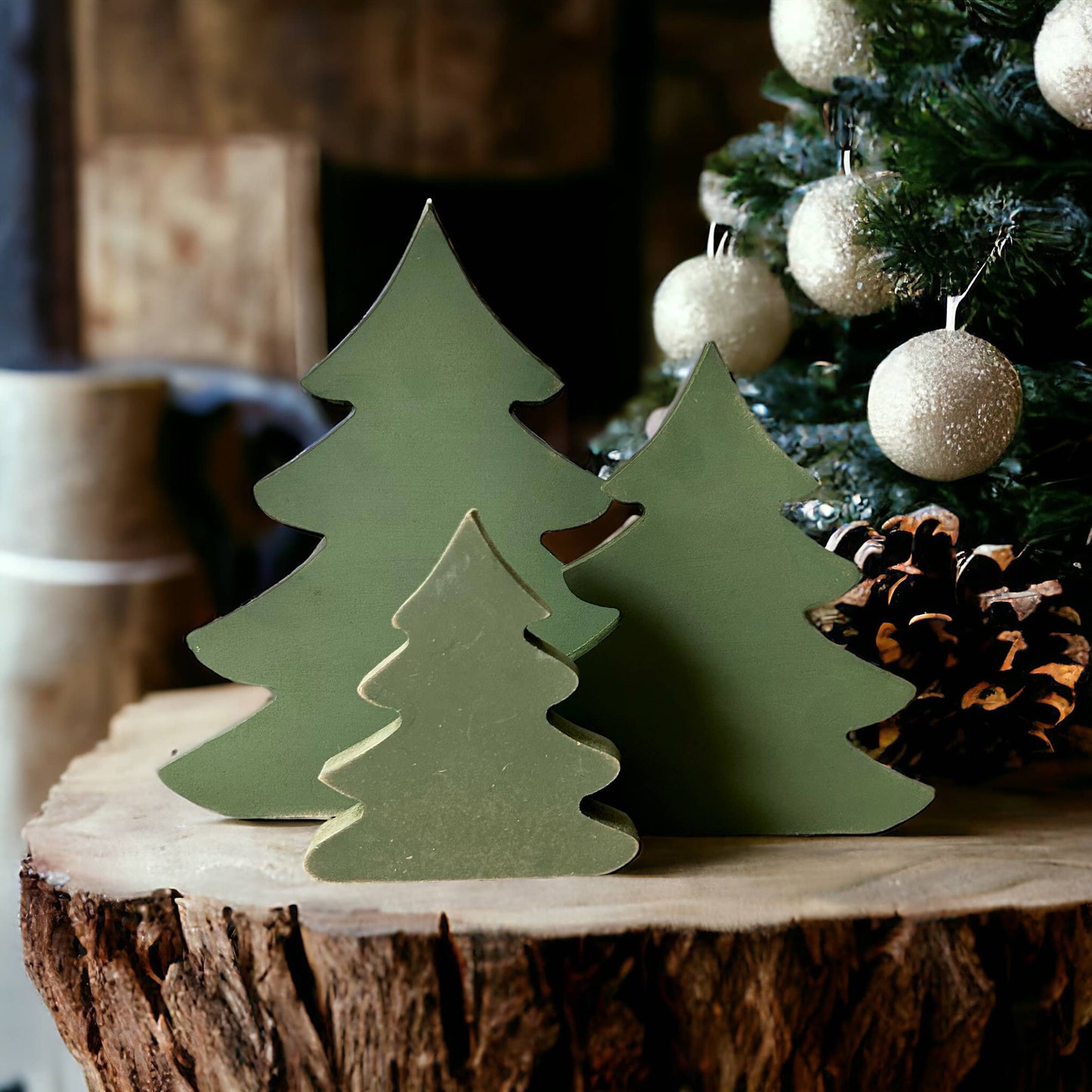 Primitive/Rustic Wood Christmas Tree - Original Style: UNFINISHED / Short