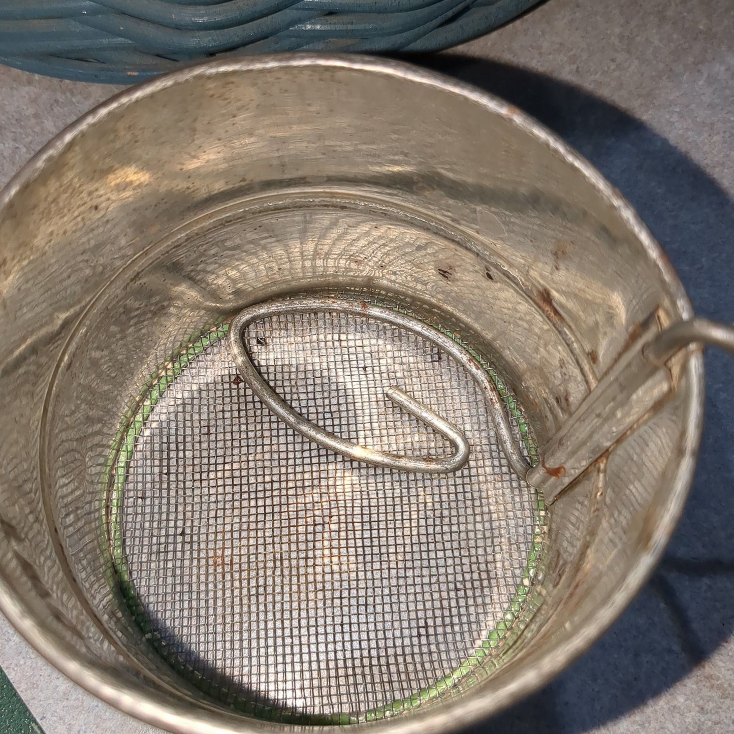 Vintage Green Two Cups flour sifter