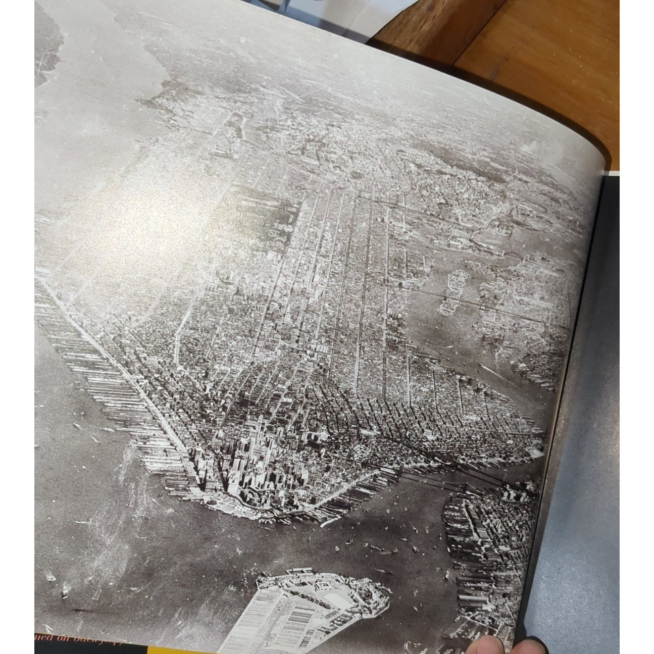 City in Time: New York - Hardcover By Hayes, William