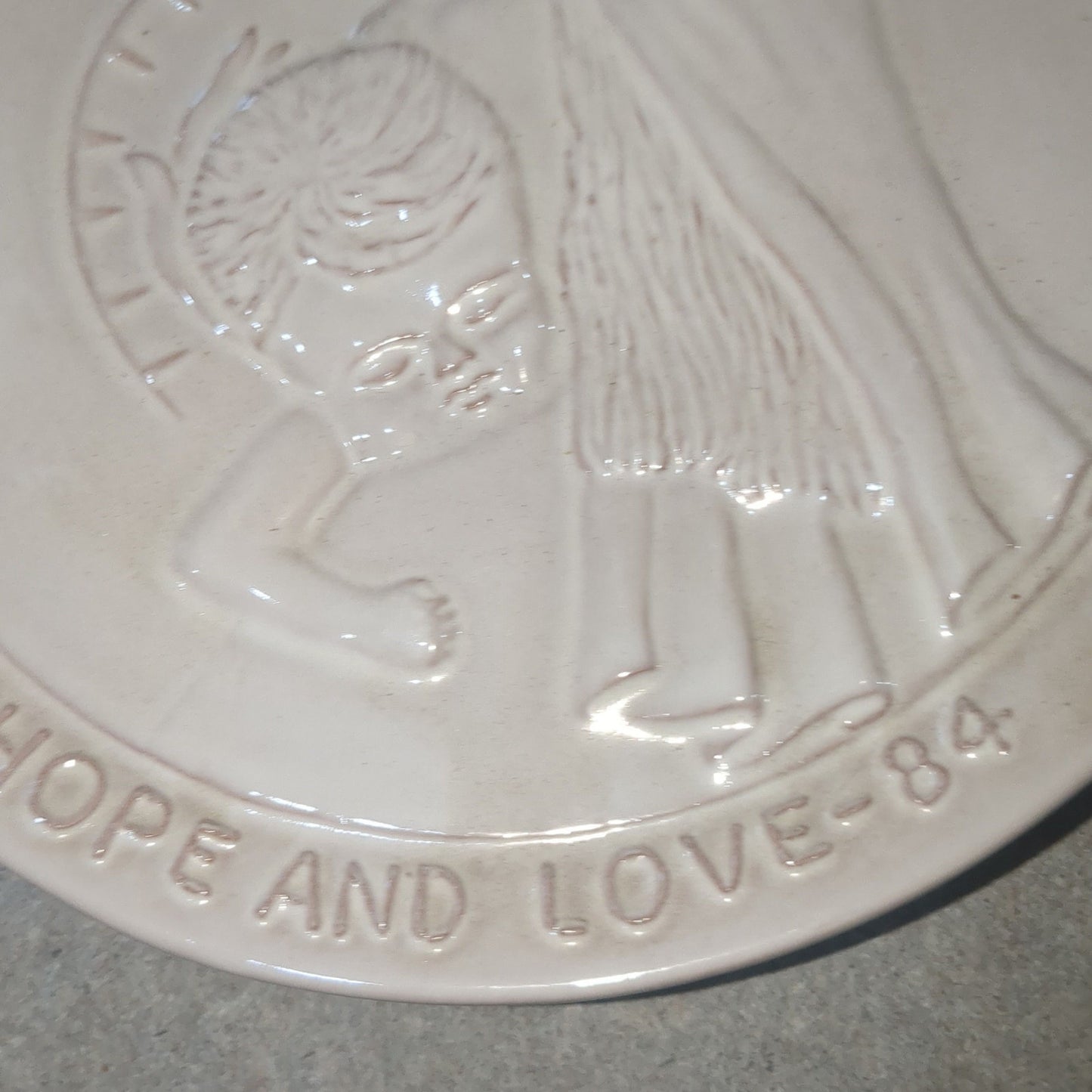 vintage frankoma plate from 1984 faith hope and love
