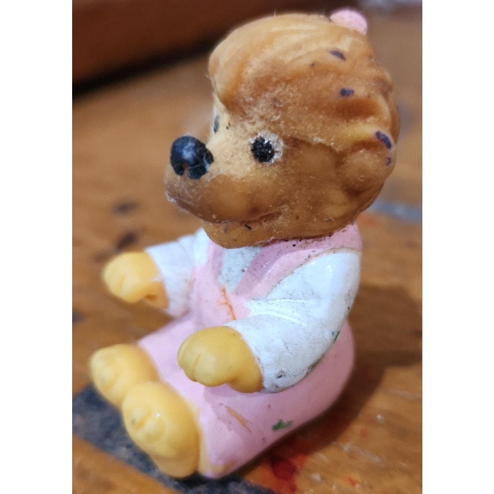 Vintage 1980s Berenstain Bears Figures Figurines Mom Daughter Son