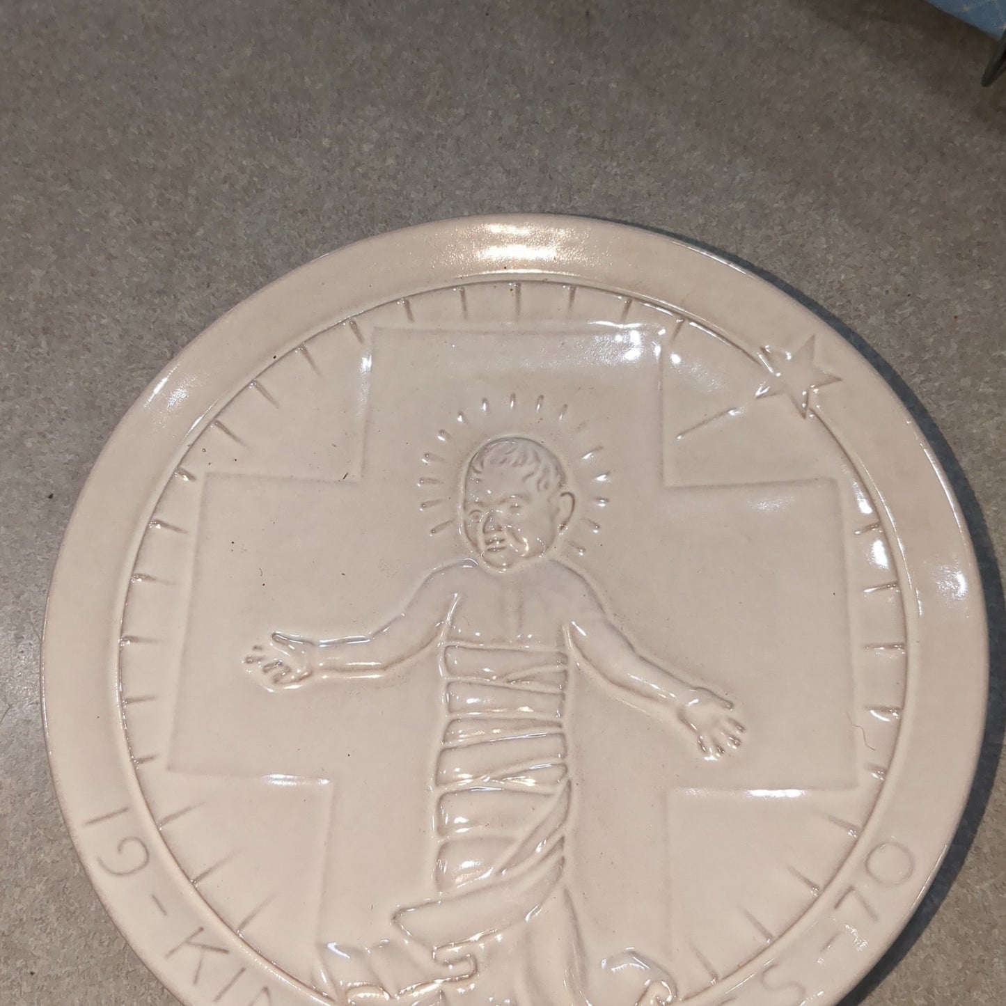 vintage Frankoma plate 1970 king of kings