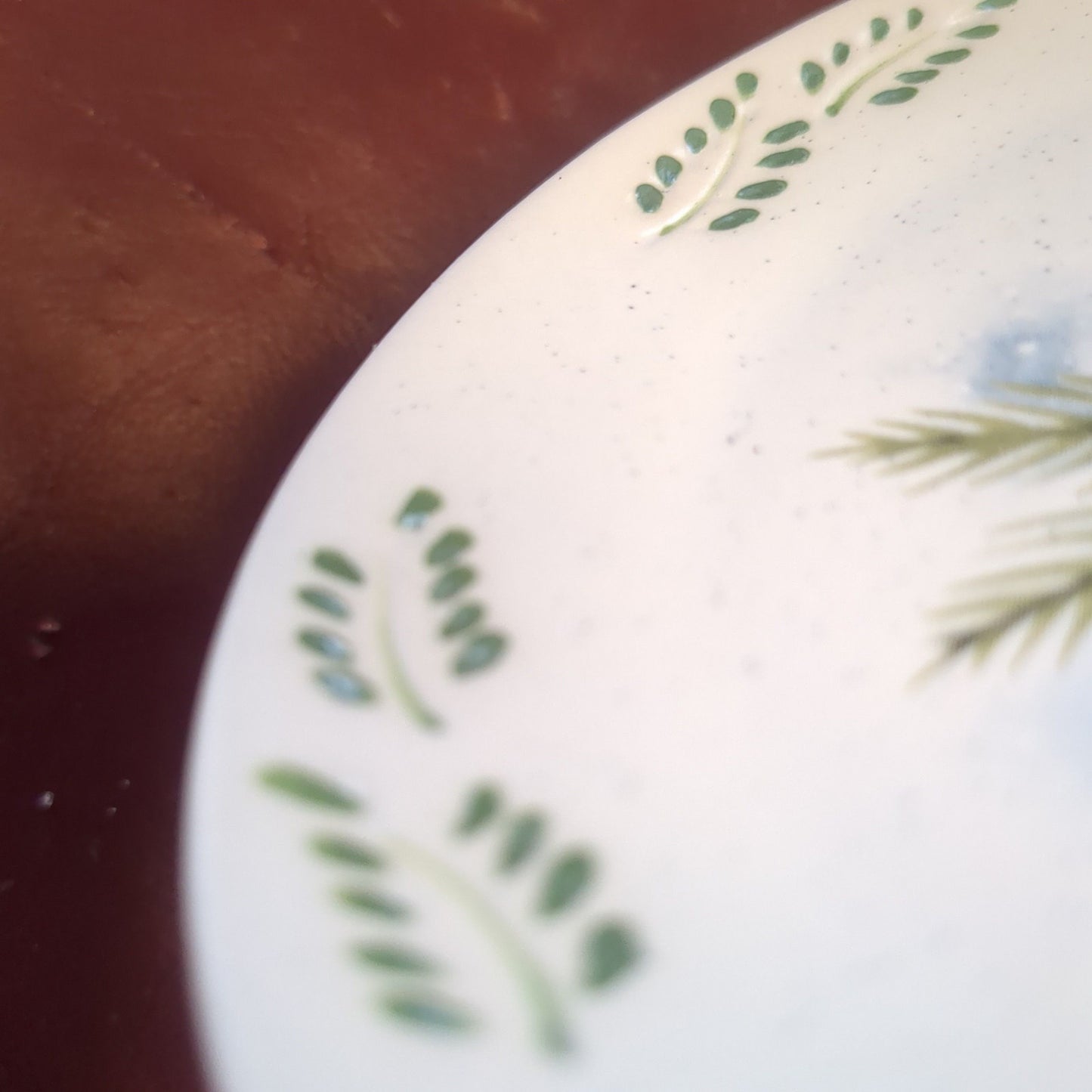 Vintage 4 inch plate from MWW Market 225 pinecones