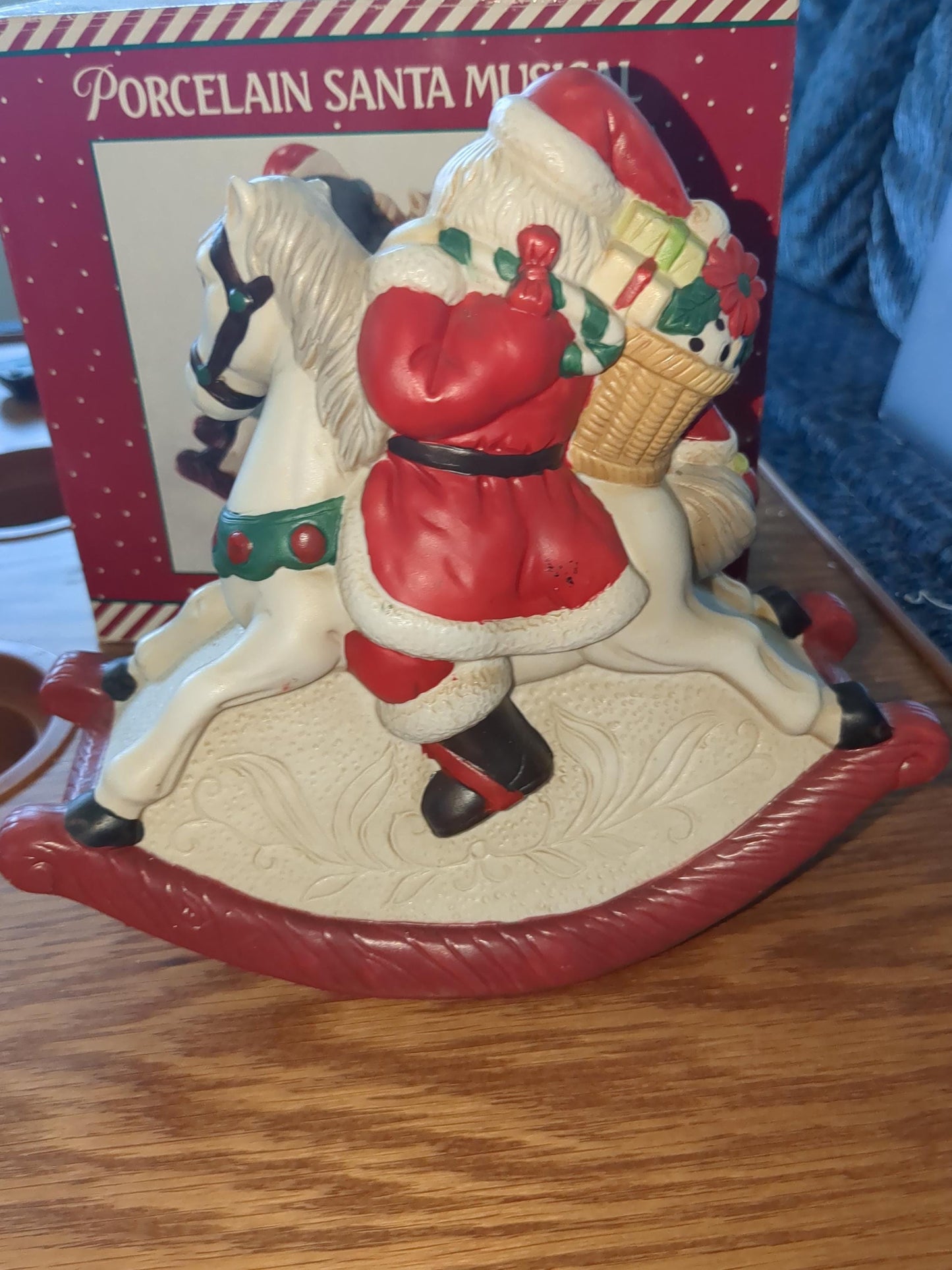 Vintage Santa Porcelain Rocking Horse Music Box for Christmas. made in Taiwain s45