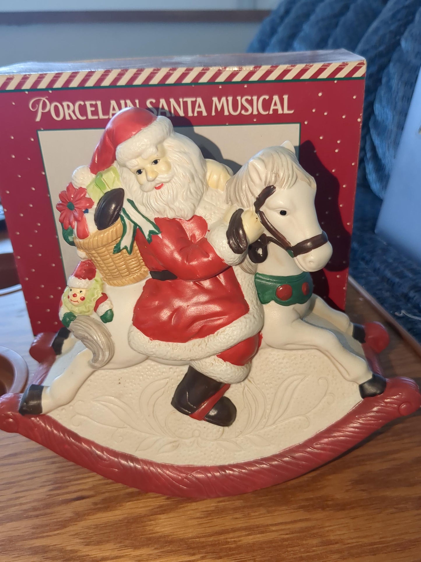 Vintage Santa Porcelain Rocking Horse Music Box for Christmas. made in Taiwain s45