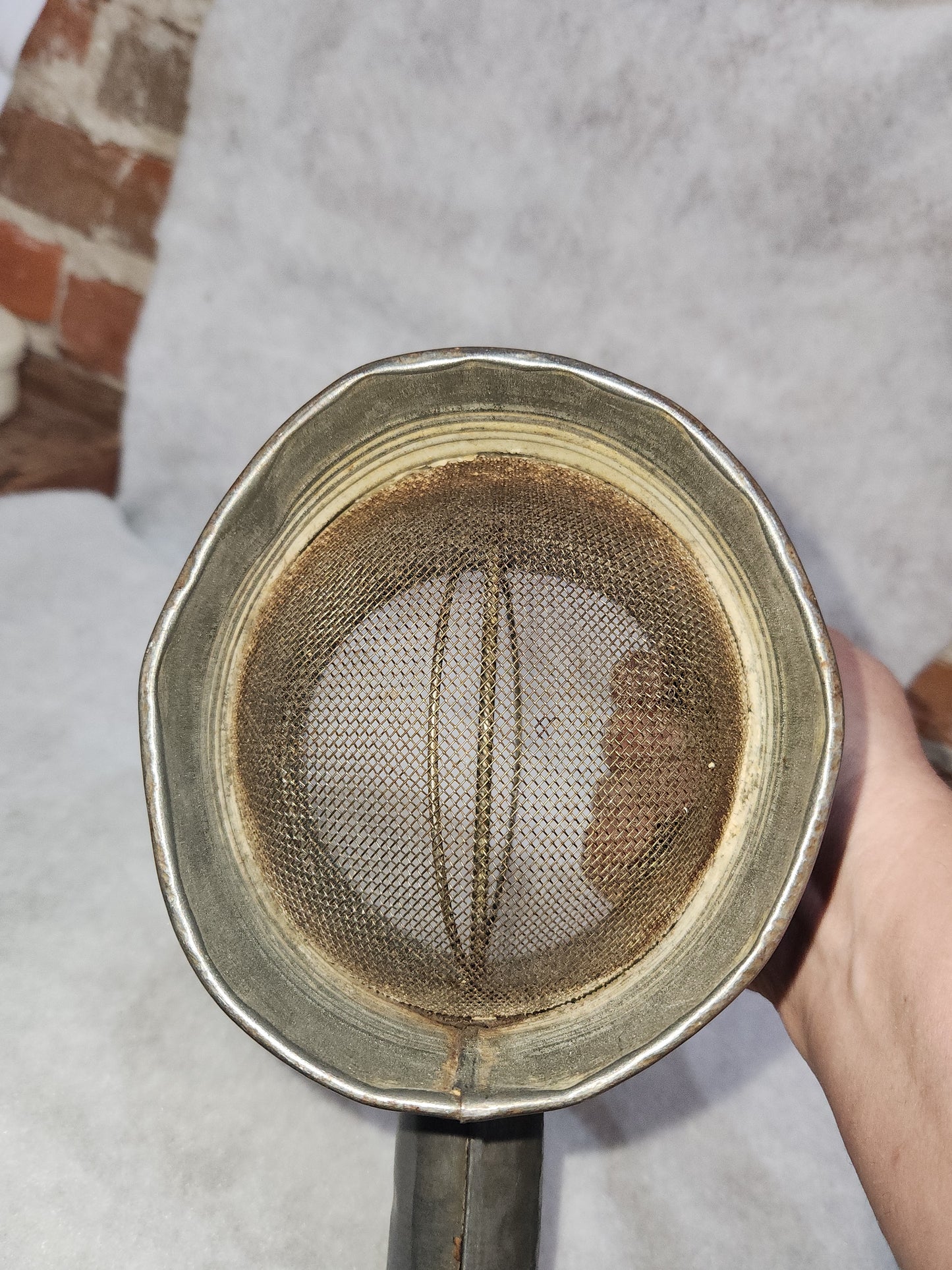 Vintage Hunter's Sifter Hand Crank Flour Sifter Fred J. Meyers Kitchen Gadget ss209