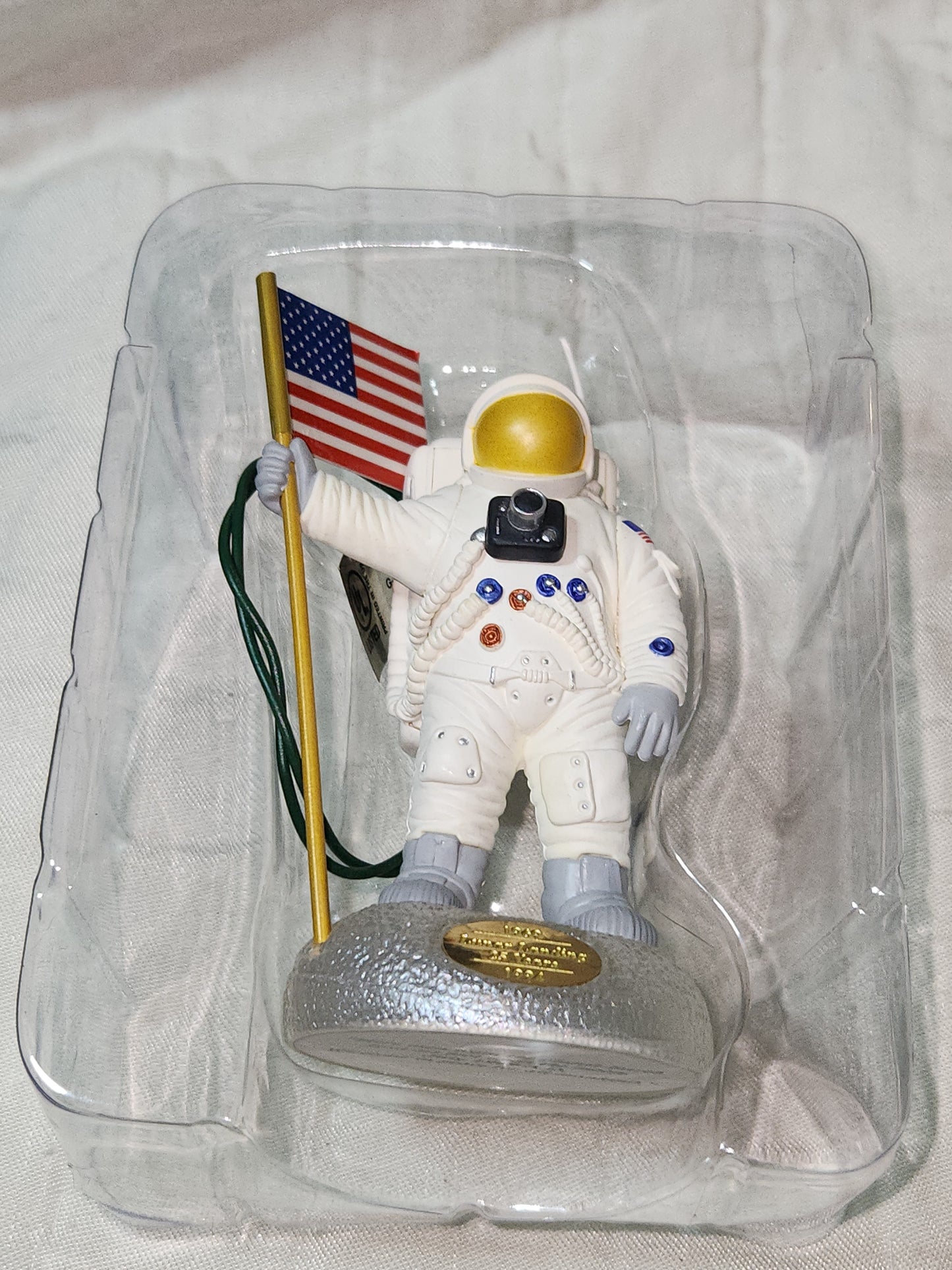 Vintage Hallmark Keepsake Ornament 1994 The Eagle has Landed Lunar Landing 25th Anniversay Light & Sound hls8