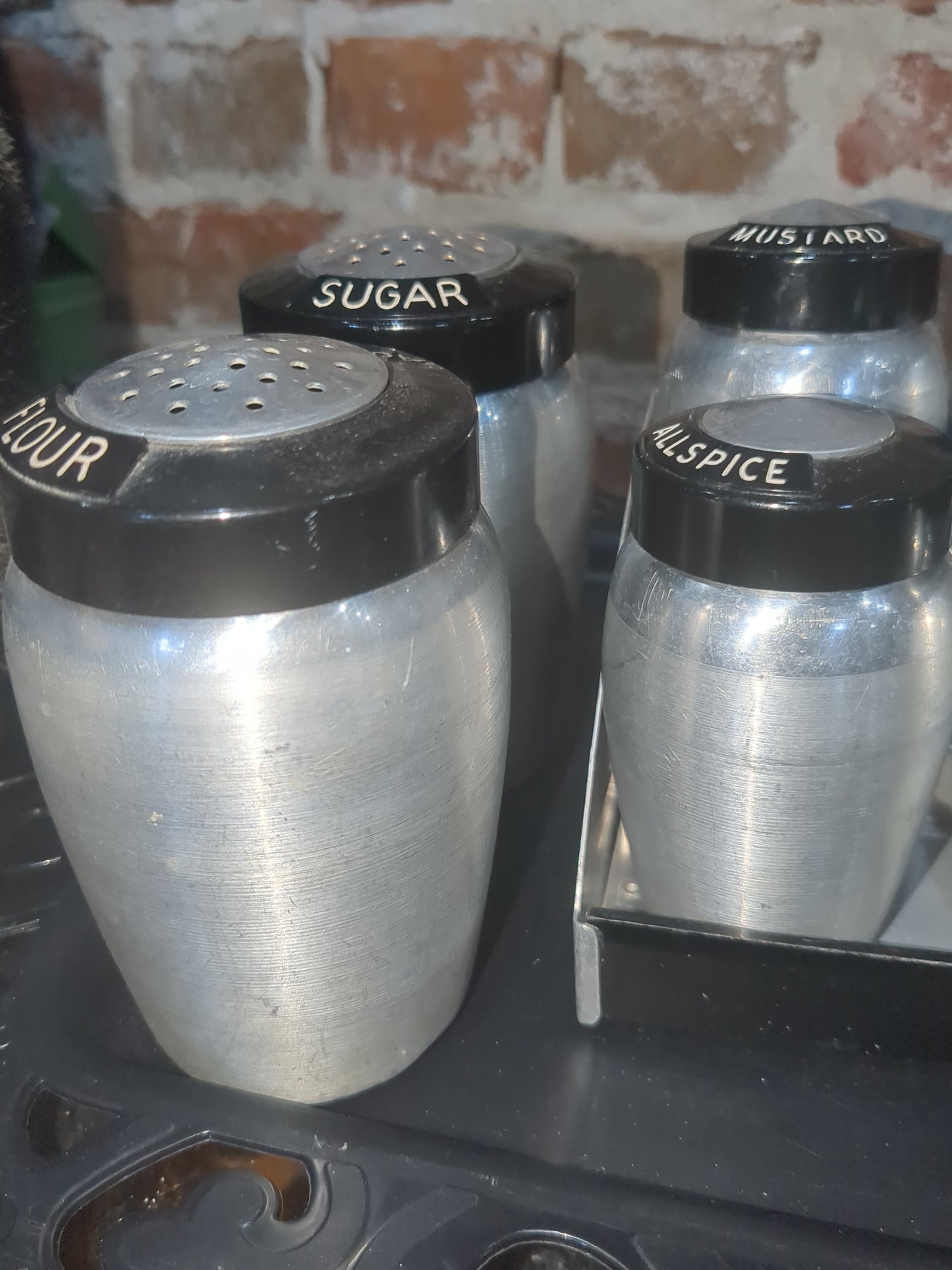 Kromex Vintage Aluminum Spice Set With Rare Flour And Sugar Shakers alum110