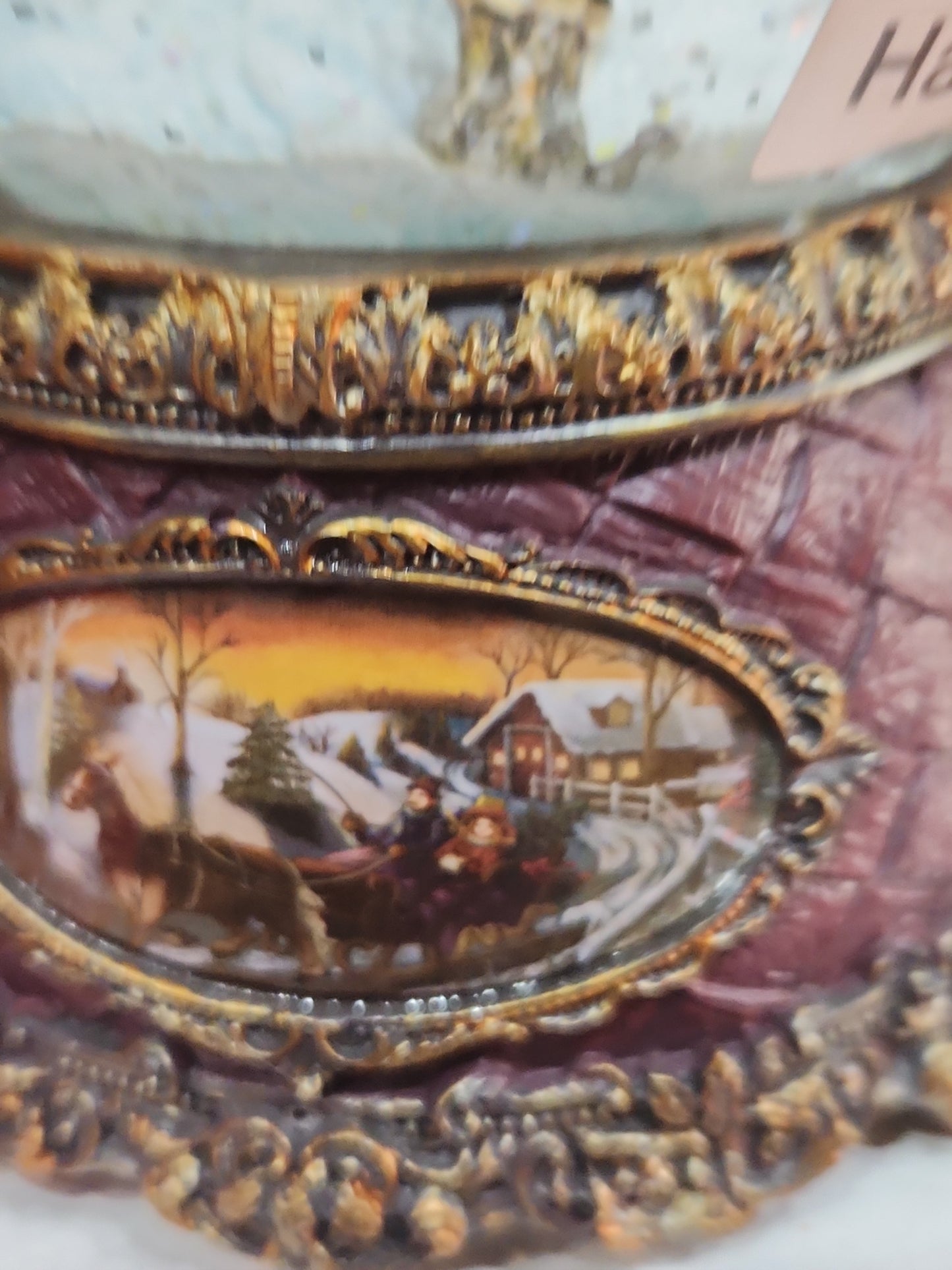 6" H Musical Holiday Themes globe snowman children and house sn98