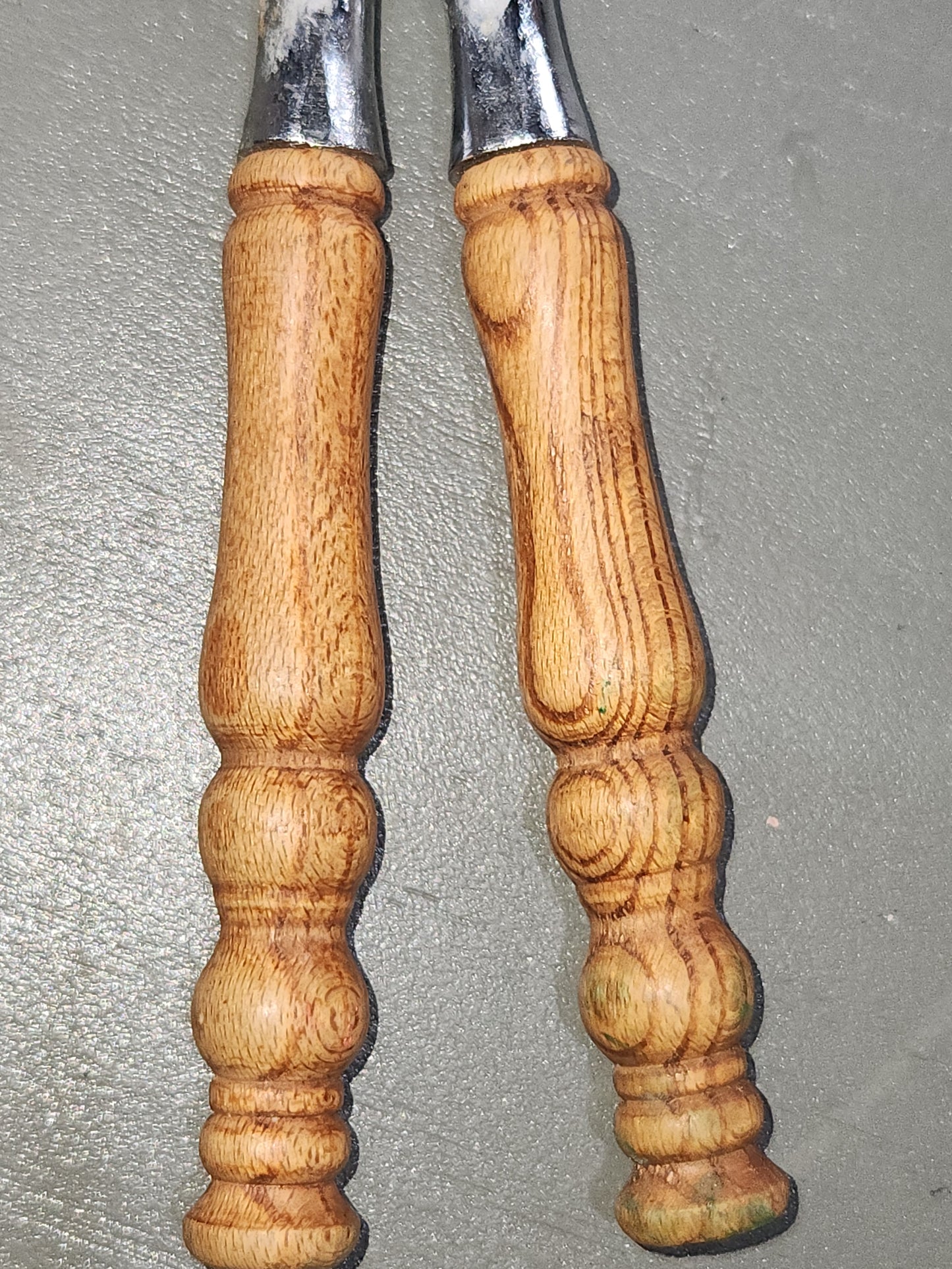 Vintage Nutcracker With Wooden Handles From The 80s made in Tawain ki76