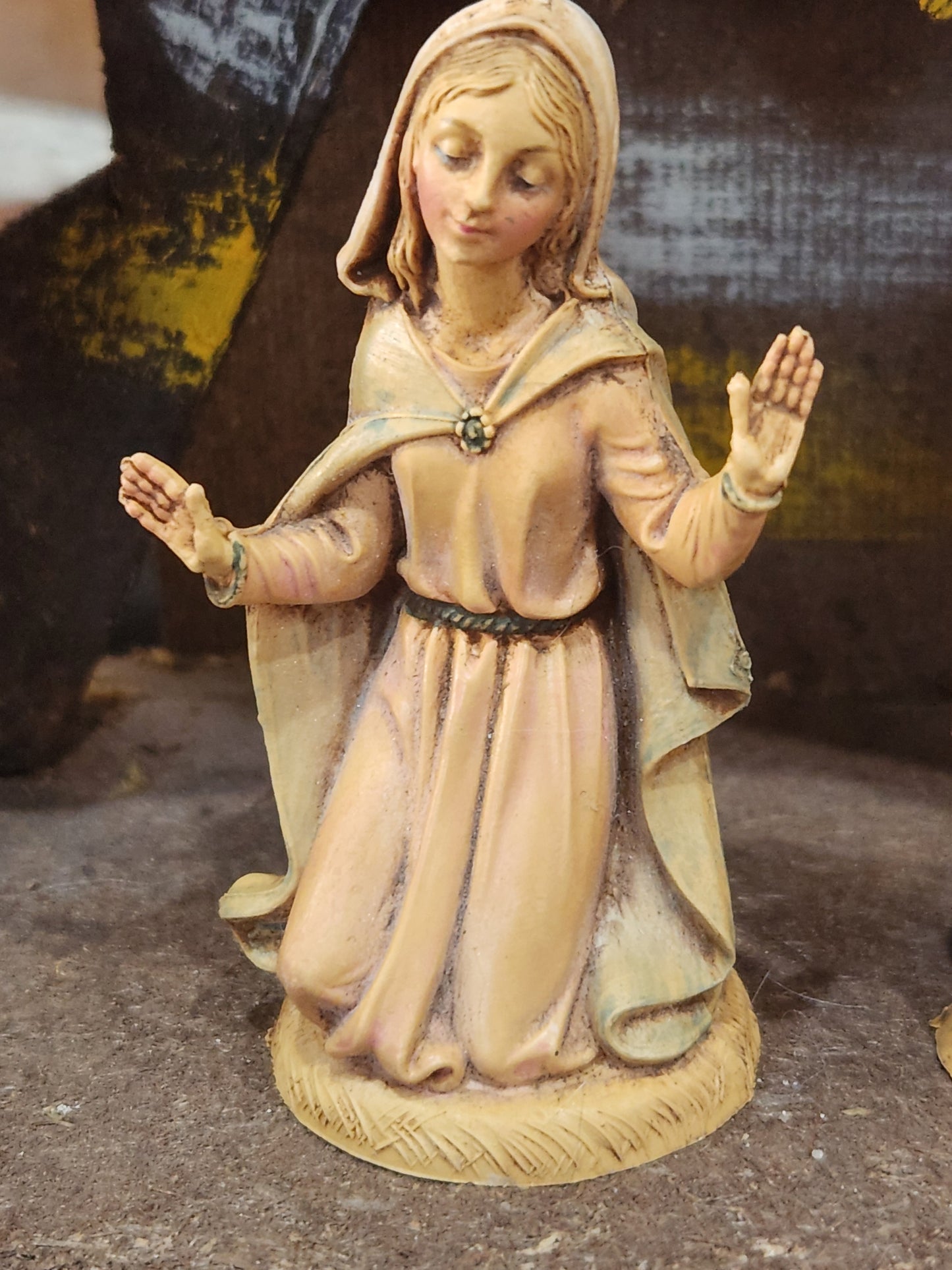 Vintage Fontanini Depose 1983 made in Italy Jesus Mary Joseph, 3 wise men, camel, goat, sheep, Angel stable