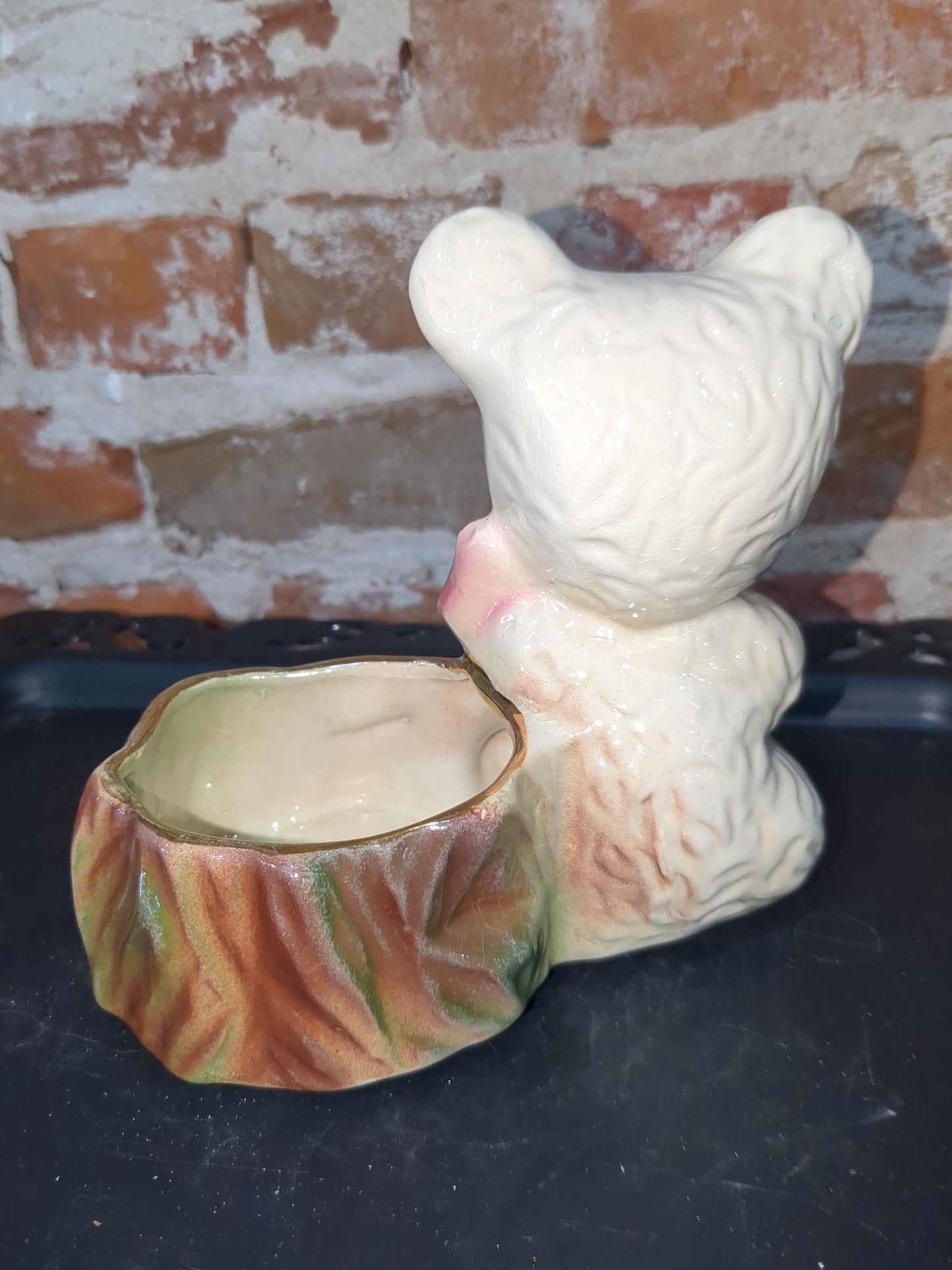 Vintage Shafer bear planter with pink bow pl0023