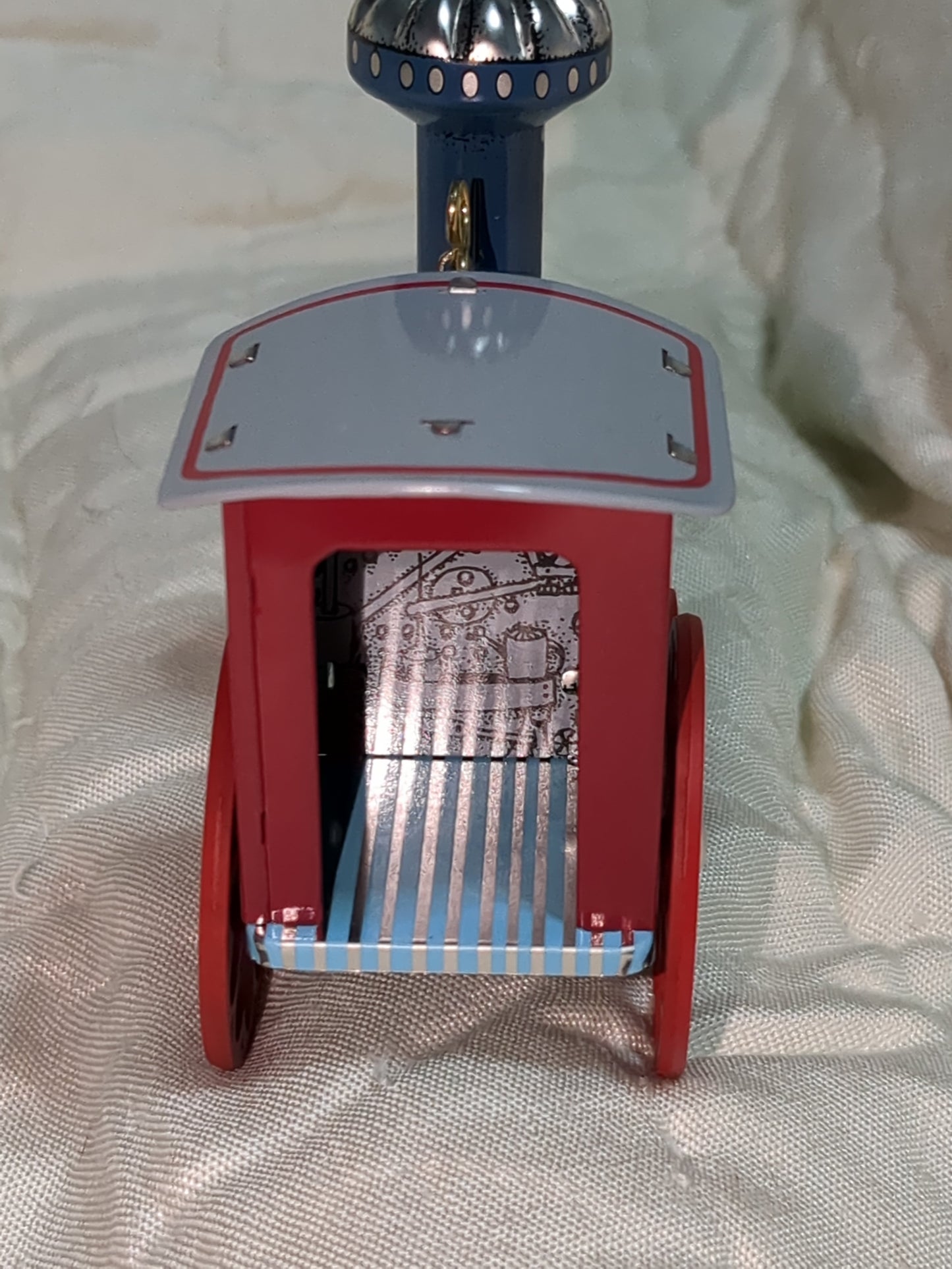 Vintage 1987 Hallmark tin locomotive series train #6 HH298
