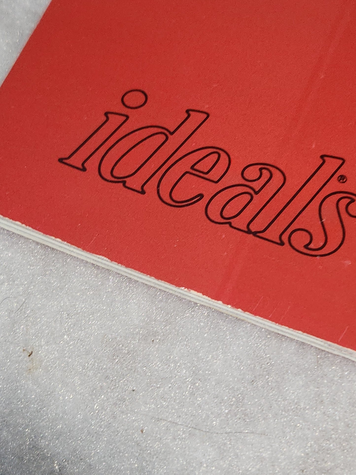 Vintage Ideals A Christmas Carol by Charles Dickens Retold Pamela Kennedy Illustrated Russ Flint Softbound 1985 bk111