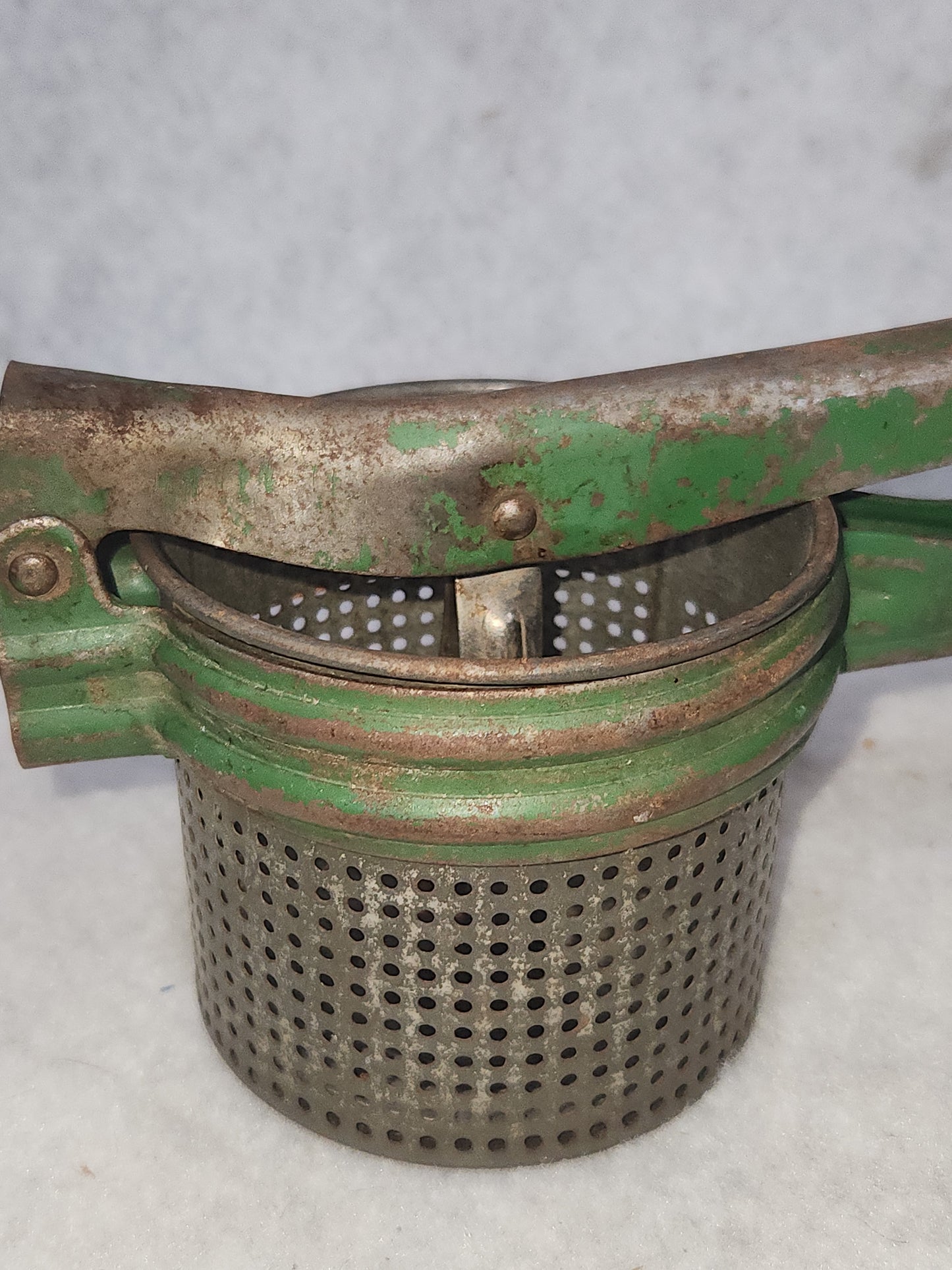Vintage Potato Ricer Green Handle Universal No Makers Mark kit917