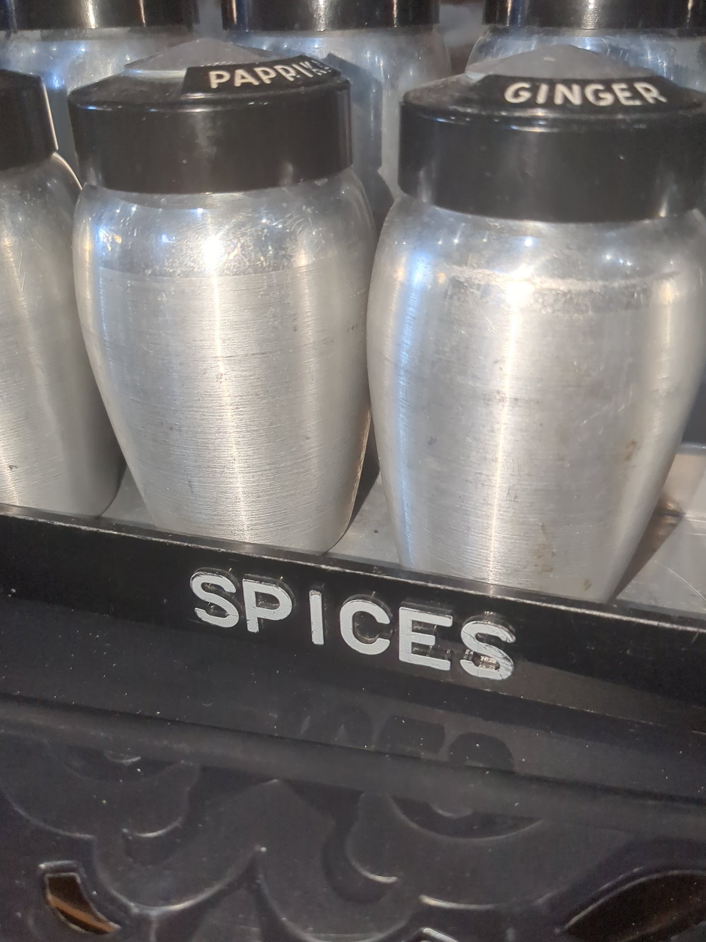 Kromex Vintage Aluminum Spice Set With Rare Flour And Sugar Shakers alum110