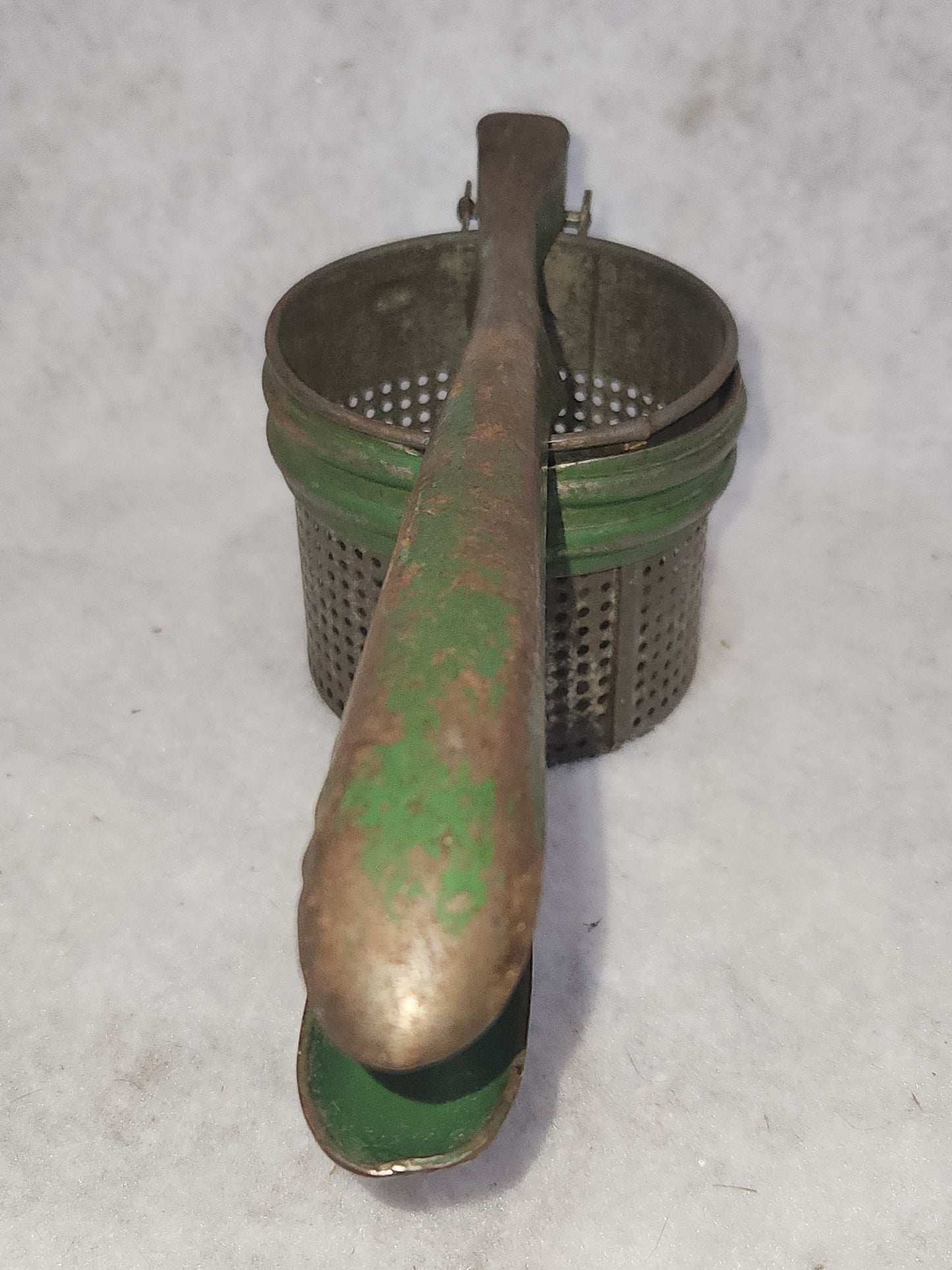 Vintage Potato Ricer Green Handle Universal No Makers Mark kit917