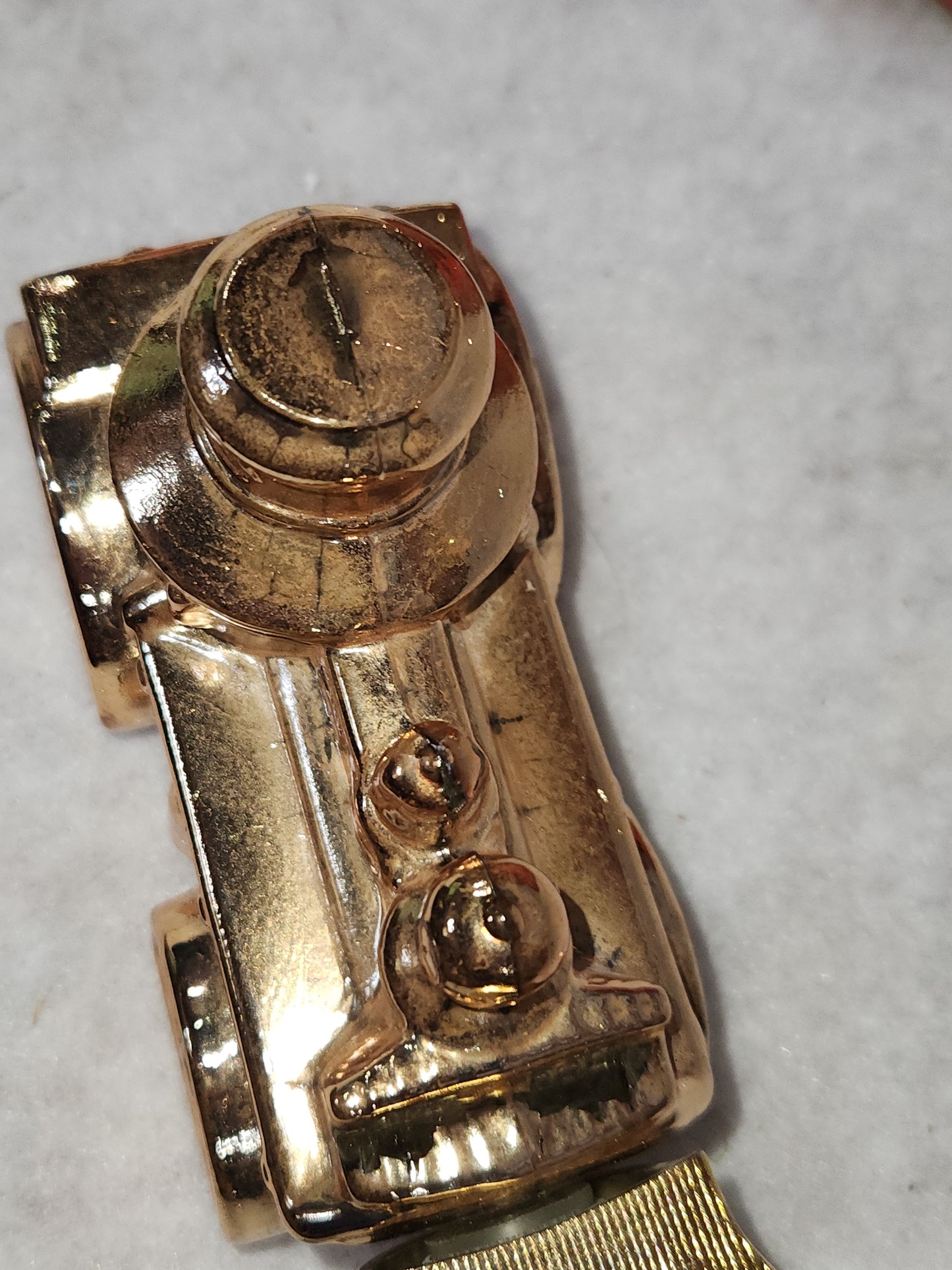 Avon Decanter First Volunteer gold fire truck Oland Cologne av561