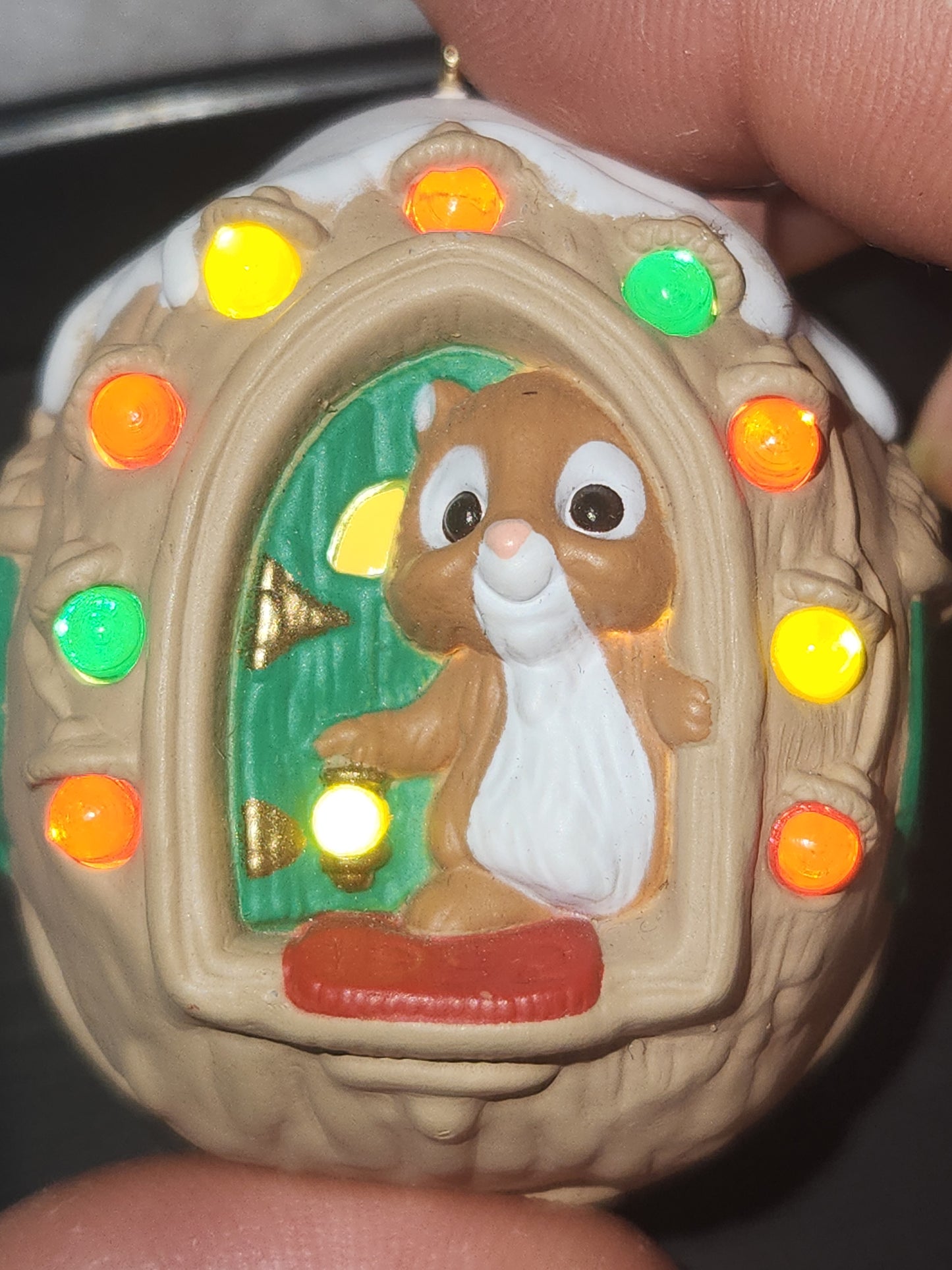 Vintage Hallmark Keepsake Ornament Magic Light Up Sweet Nut 1992