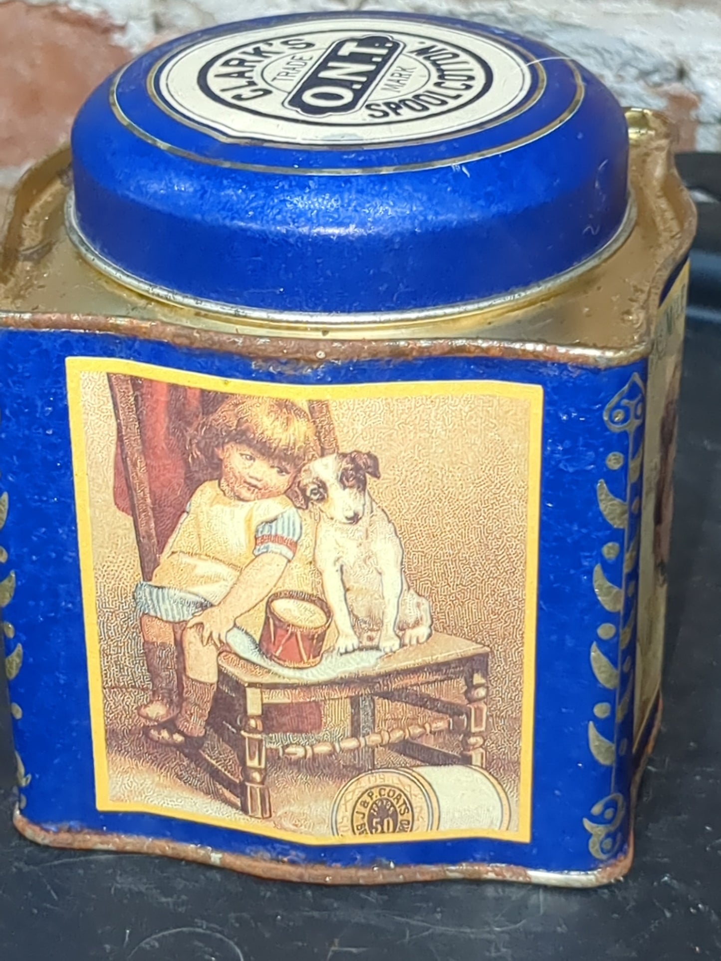 Vintage Bristol Ware Clark's Trade O.N.T. Spool Cotton Tin tin995