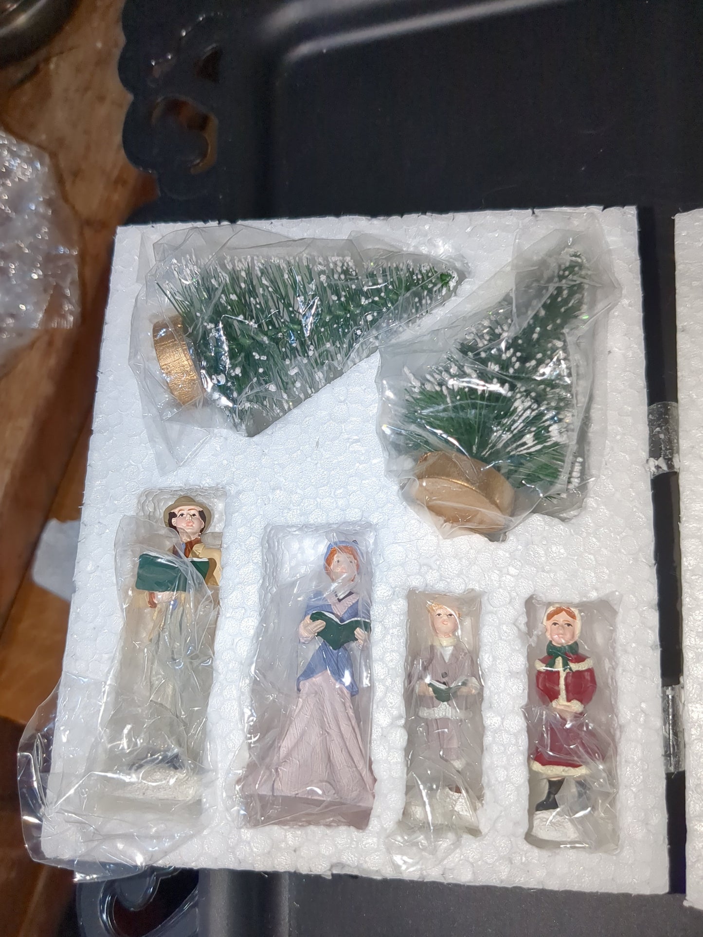 Avon holiday treasures gazebo accessory kit. av209