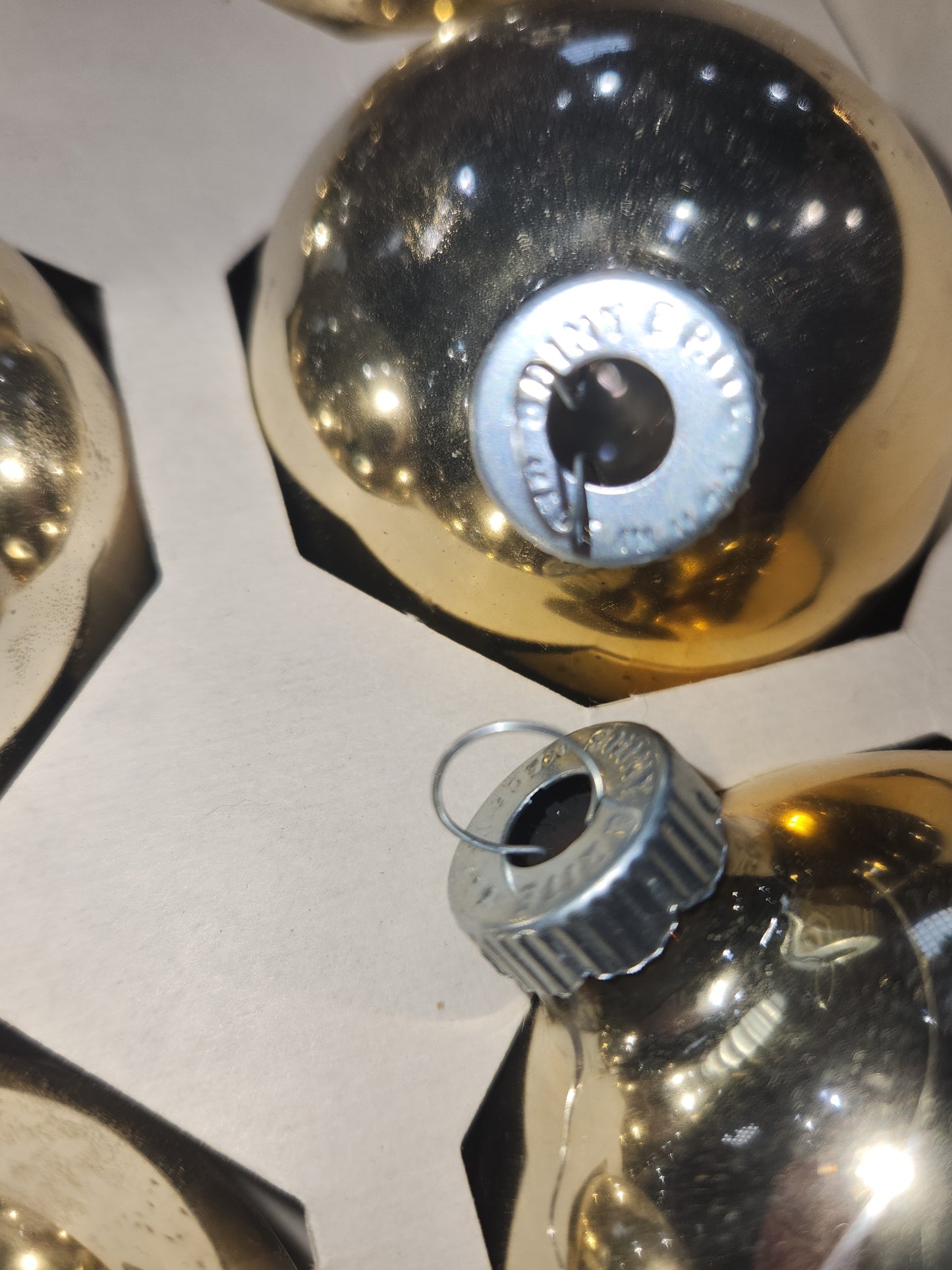 Box of Shiny Brite Brite gold ornament 2 1/2" bo43