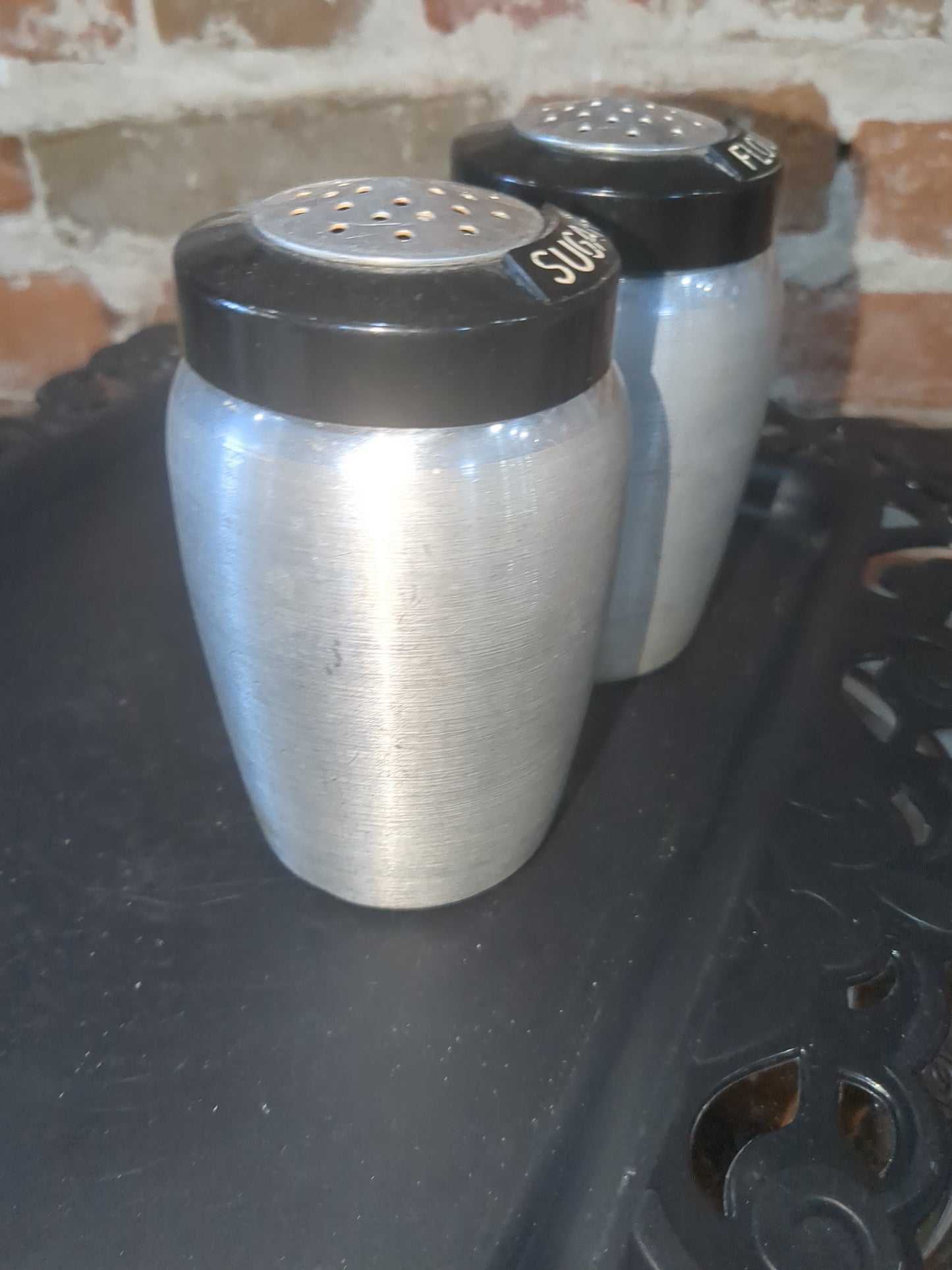 Kromex Vintage Aluminum Spice Set With Rare Flour And Sugar Shakers alum110