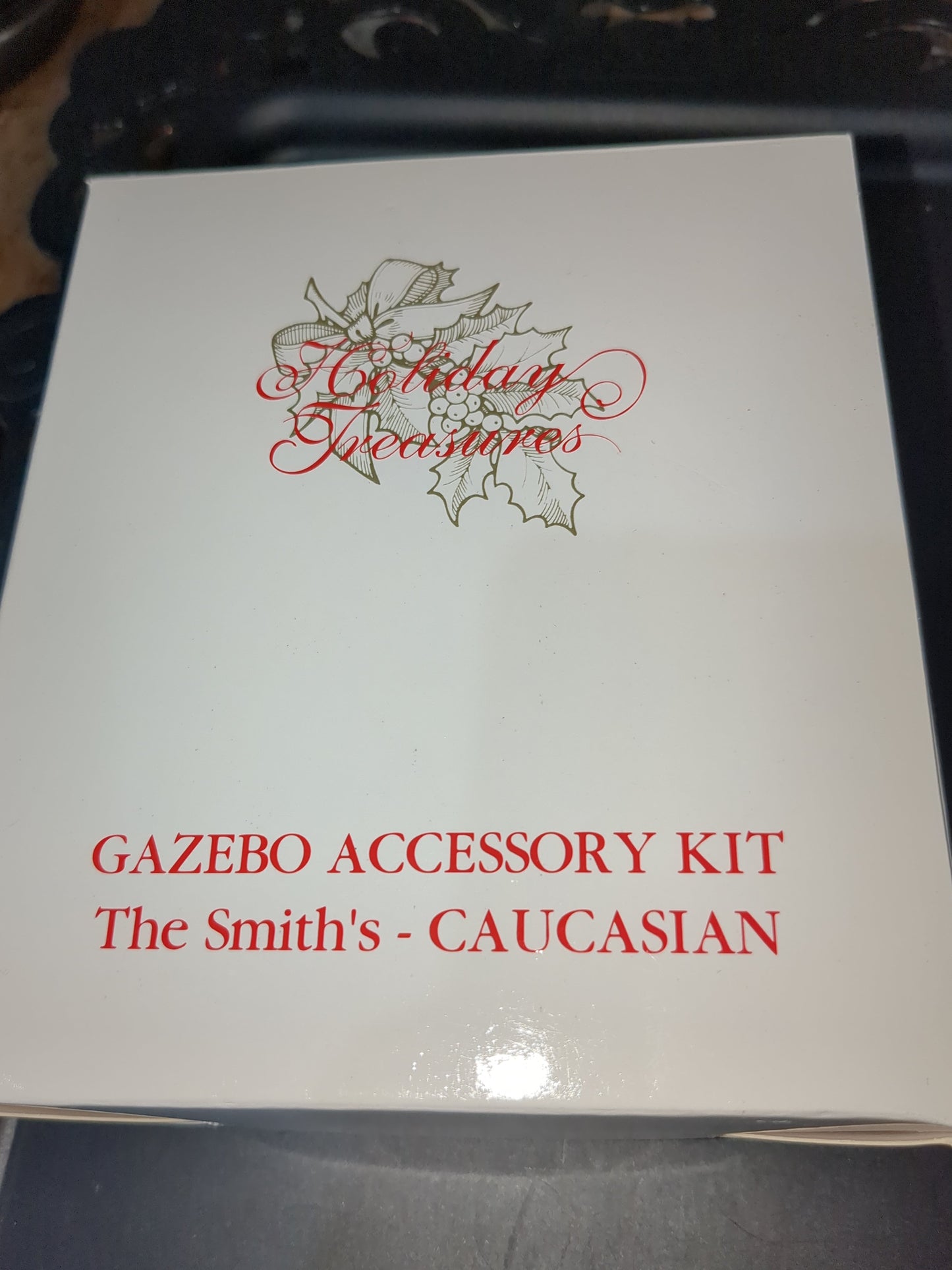 Avon holiday treasures gazebo accessory kit. av209