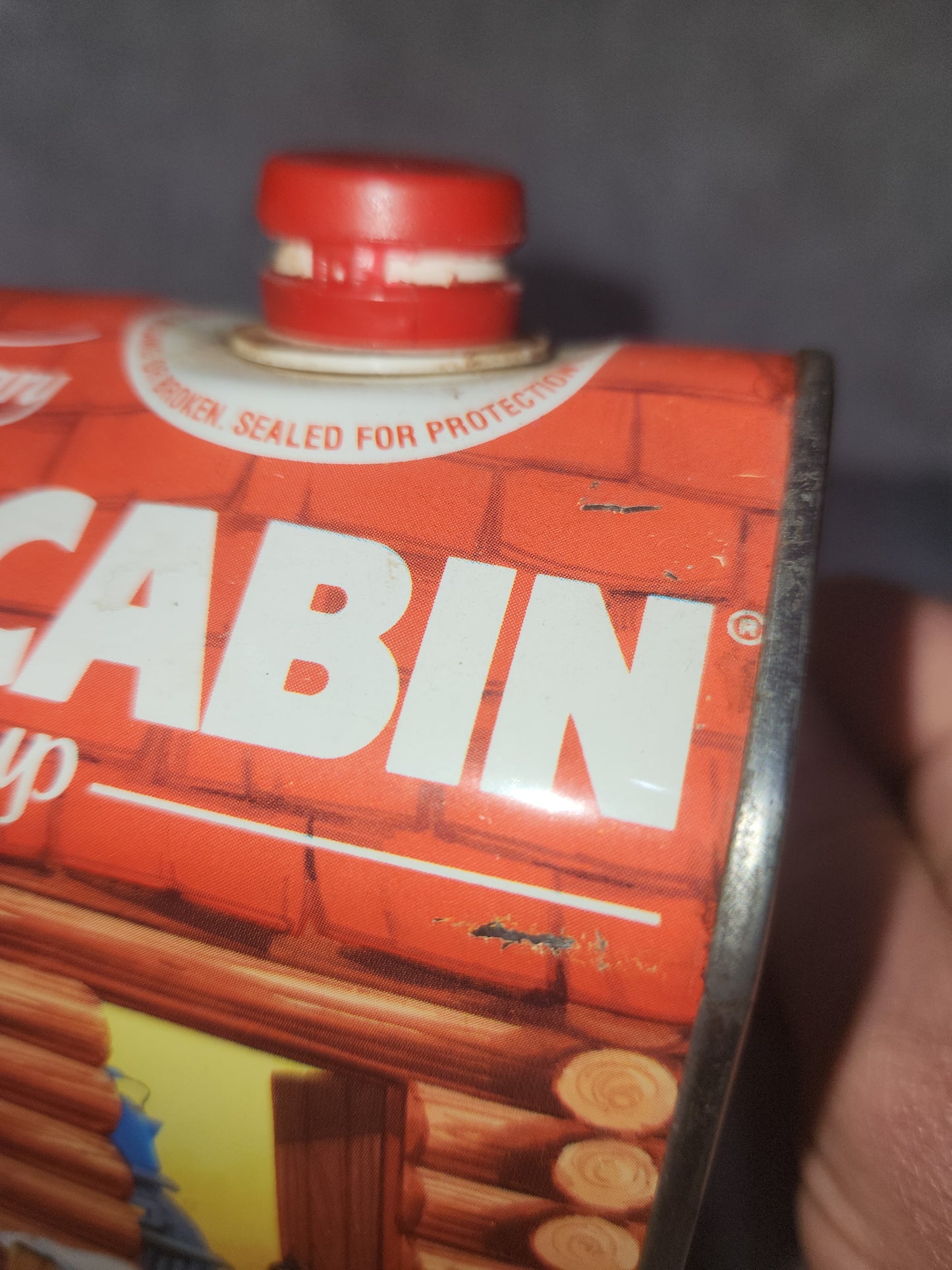 Vintage EMPTY tin "100th Anniversary 1887-1987 Log Cabin Syrup with Top tin663