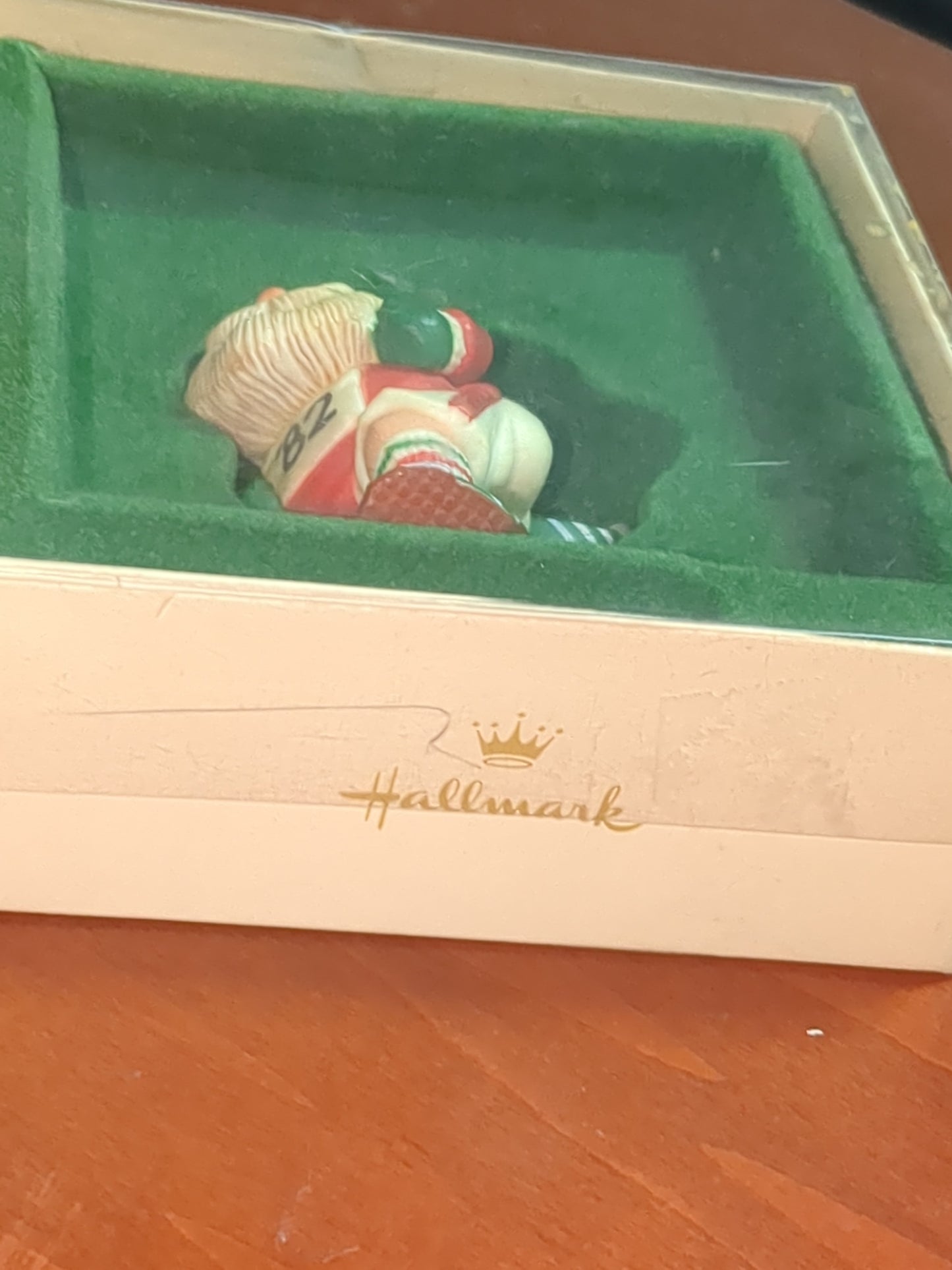 Vintage Hallmark Jogging Santa Claus Christmas Ornament Running Marathon Runner 1982 ho654