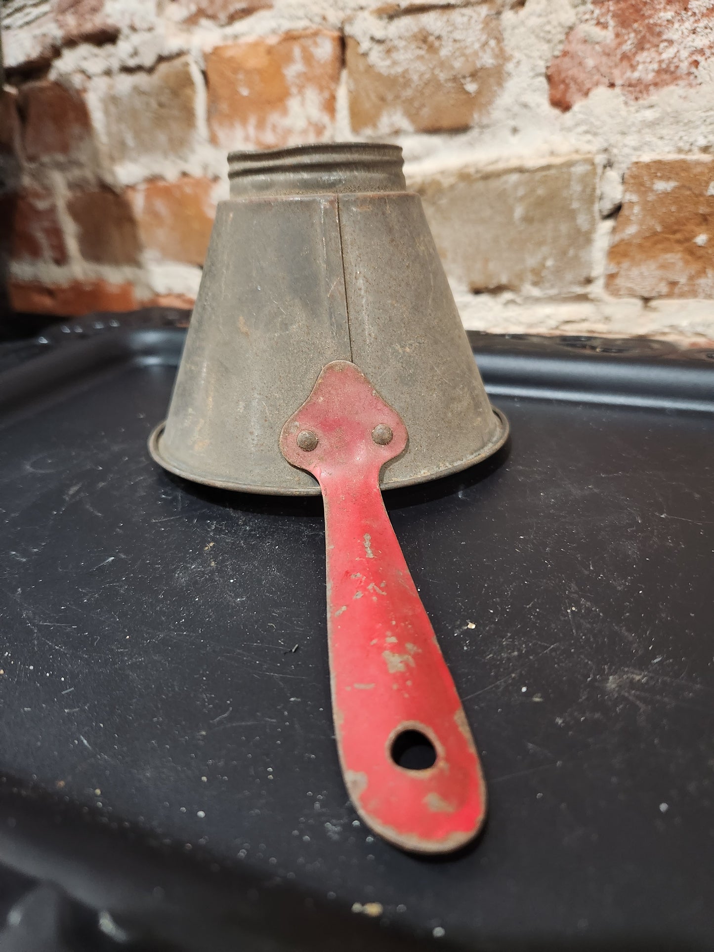 Antique Nesco Funnel 1 Pint Strainer Measure Dipper Jar Filler Red Handle alu300