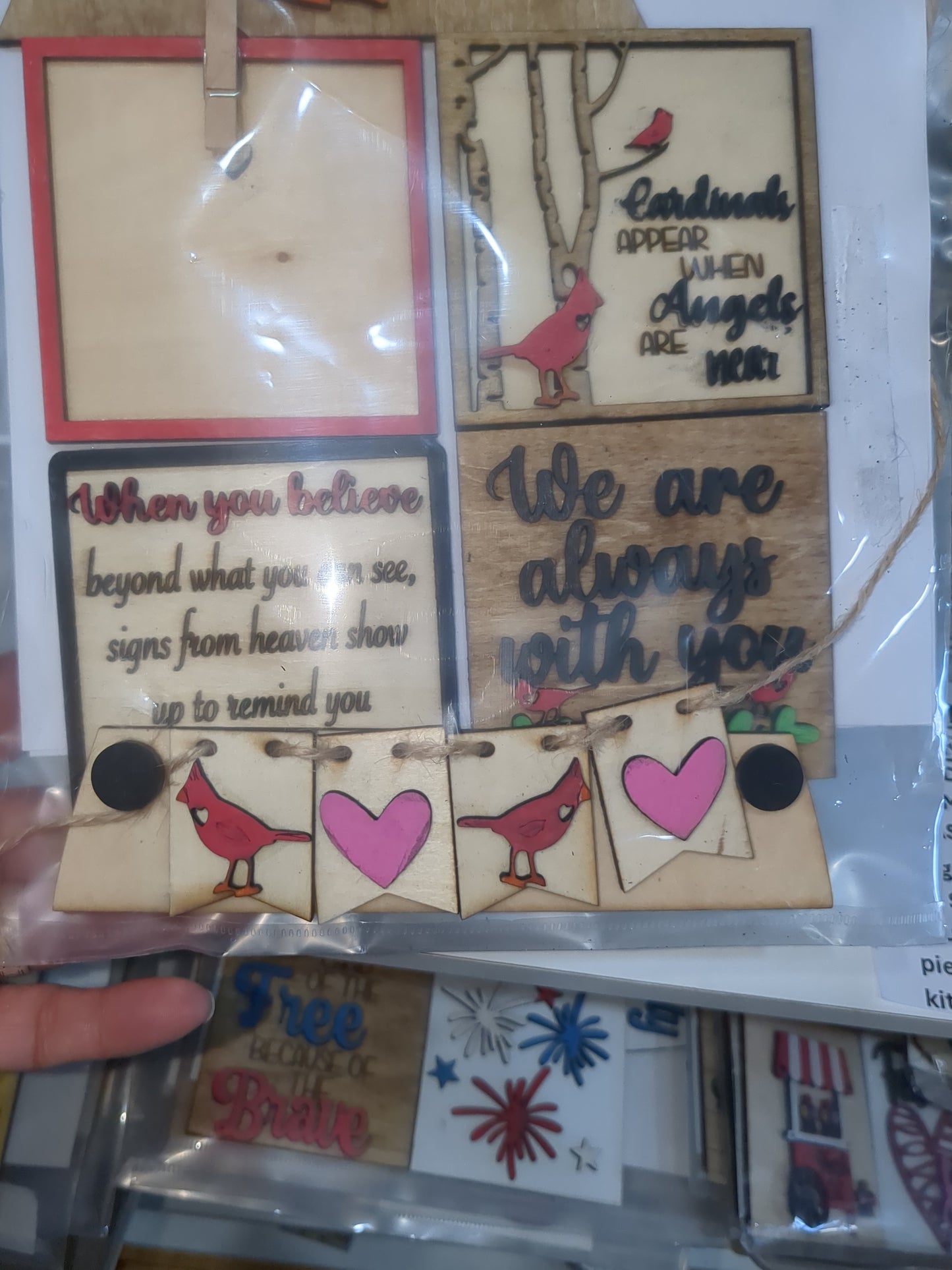 Cardinals and memorial kit for interchangeable arch or rectangle frame.