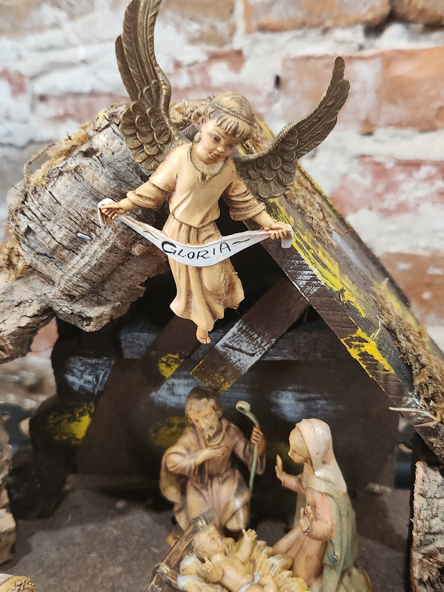 Vintage Fontanini Depose 1983 made in Italy Jesus Mary Joseph, 3 wise men, camel, goat, sheep, Angel stable