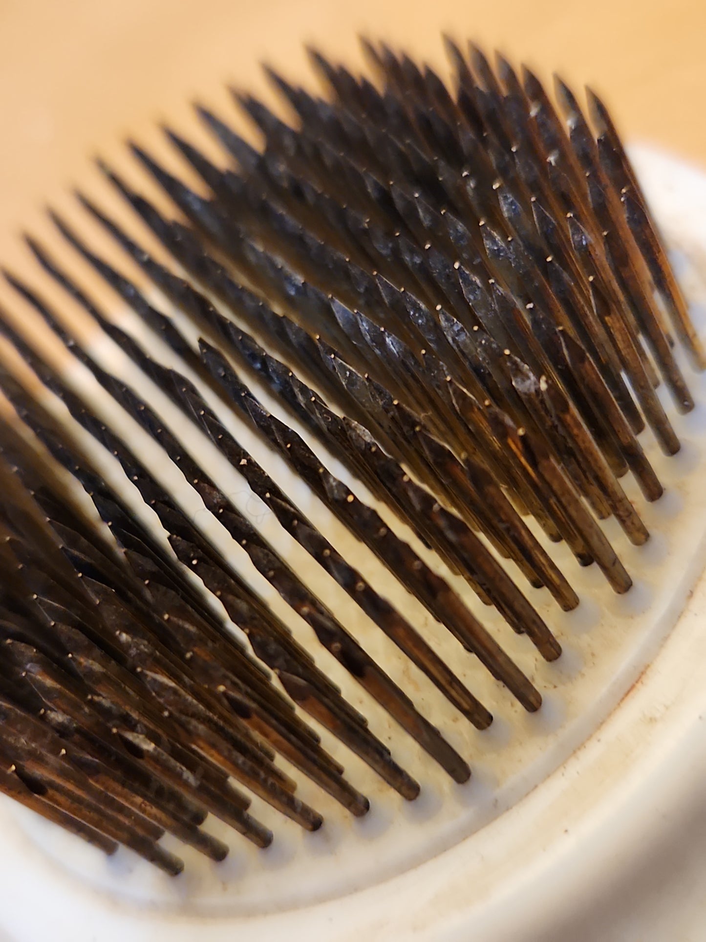 Vintage Floral Frog With Metal Pins and Plastic Base ff65