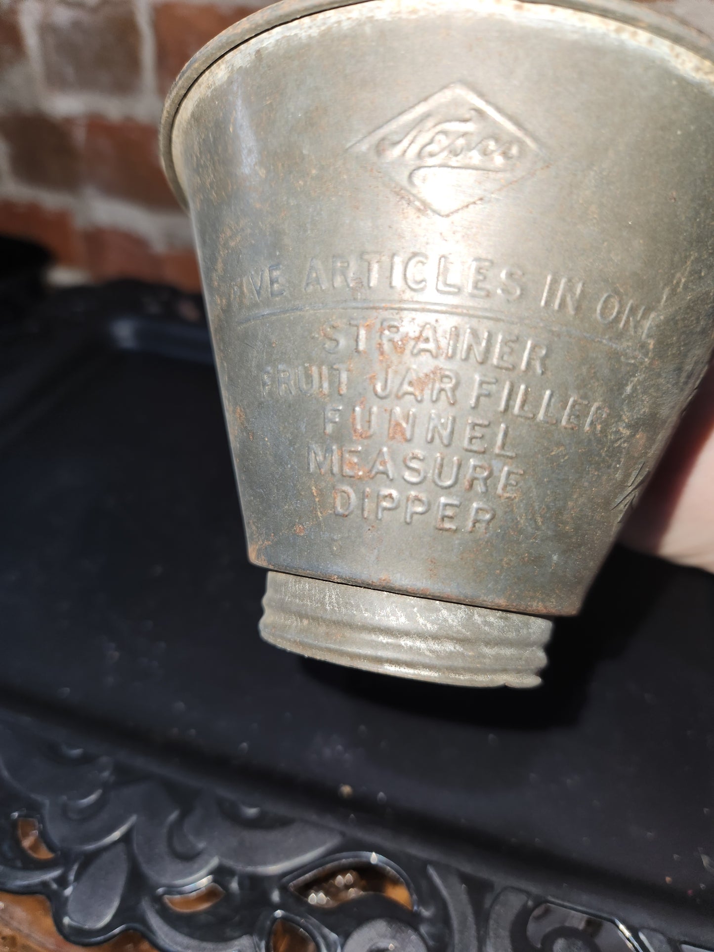 Antique Nesco Funnel 1 Pint Strainer Measure Dipper Jar Filler Red Handle alu300