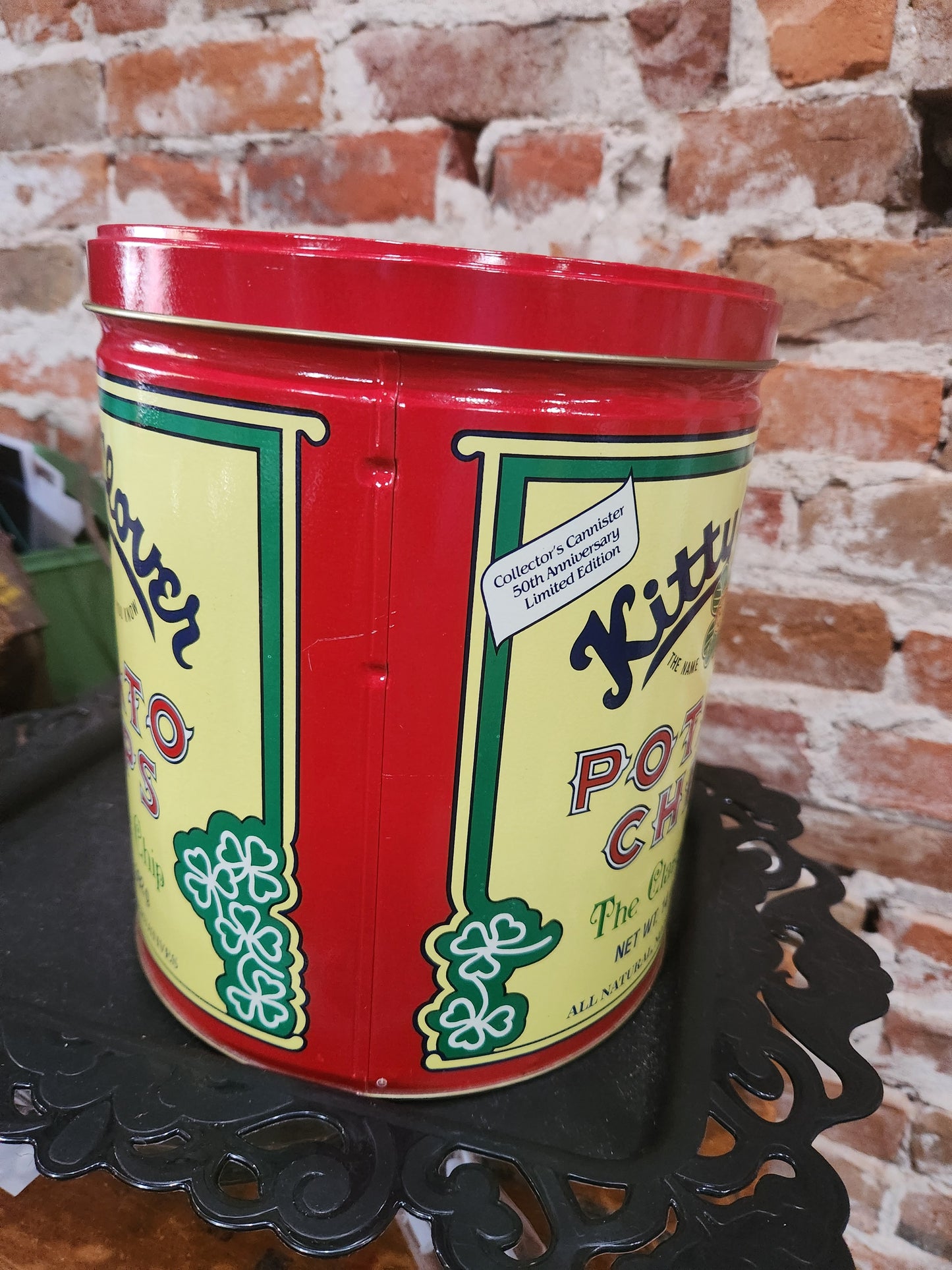 Vintage Kitty Clover Potato Chip Tin 50th Anniversary Limited Edition 14oz 1982 tin1982