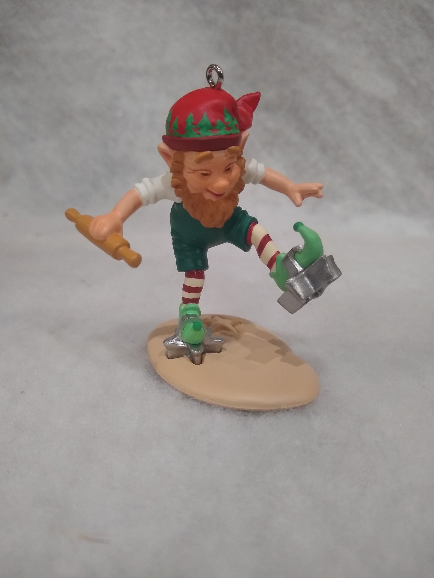 Hallmark Keepsake Creative Cutter 2001 Cooking for Christmas Ornament