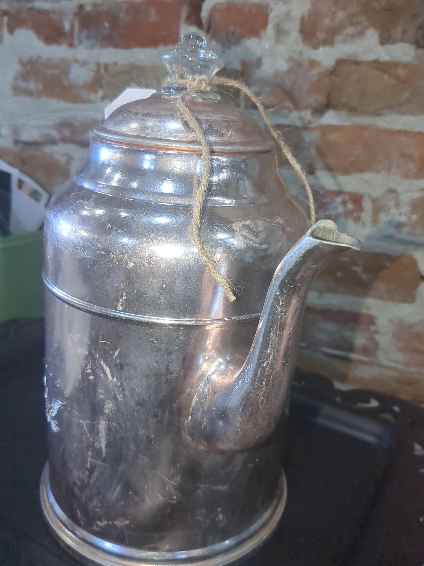 Vintage Mirror Water Kettle" The Finest Aluminum" 2 1/2 Quart Copper tone with Black Handle alum1