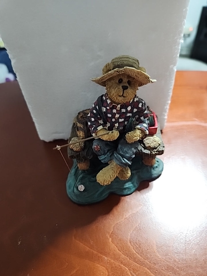 Boyds Bear Coca-Cola Coke figurine exclusive to Cracker Barrel Jimmie...favorite pastimes. Cc231b
