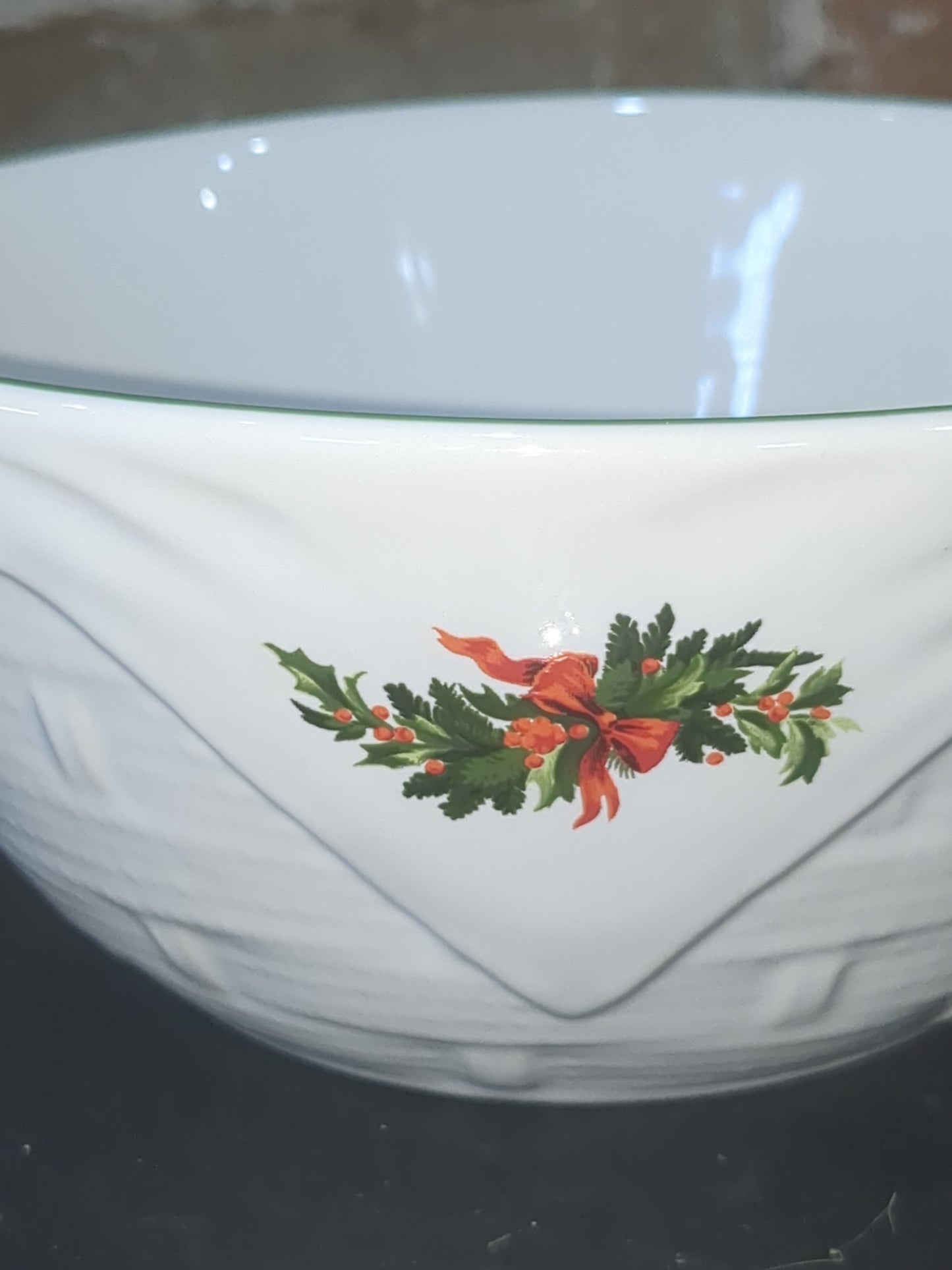 Pfaltzgraff Christmas Heritage basket serving bowl USA pfa13