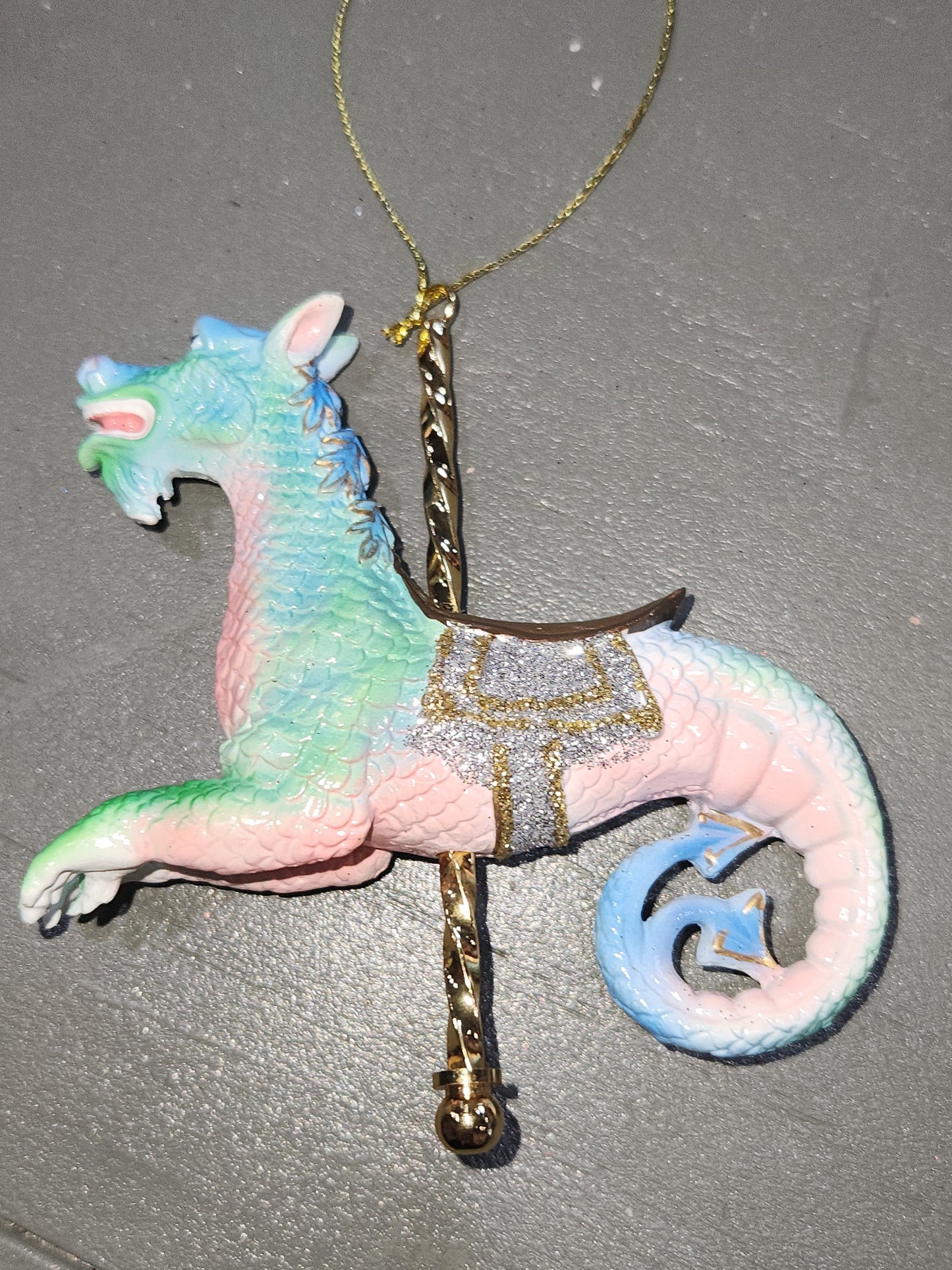 4" Resin Carousel Ornament Sea Monster co10