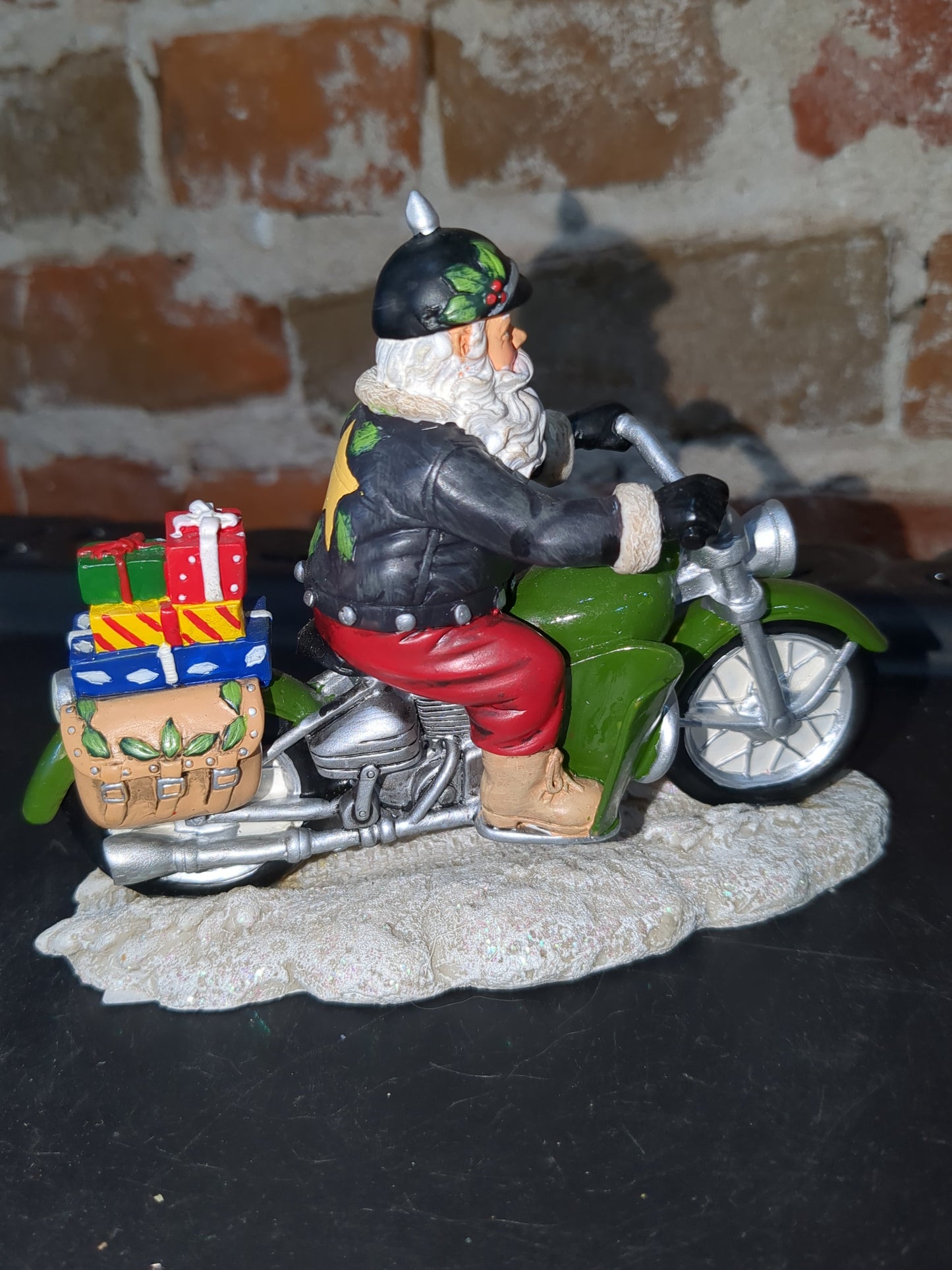 Christmas Limited Edition Rebel Without A Claus motorcycle Figurine "full throttle Christmas" by Hamilton r4